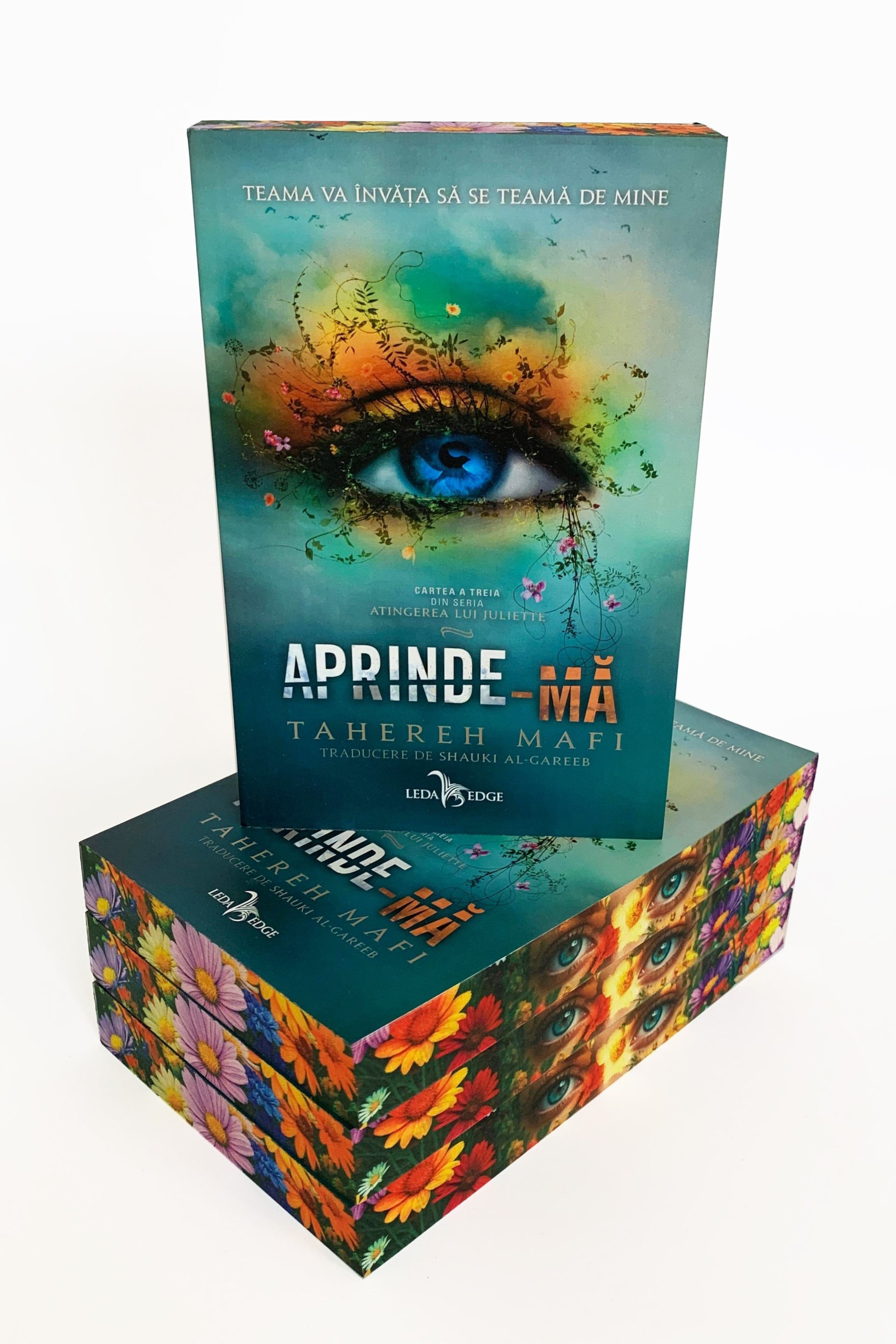Atingerea lui Juliette vol. 3 Aprinde-mă - PRINTED EDGES