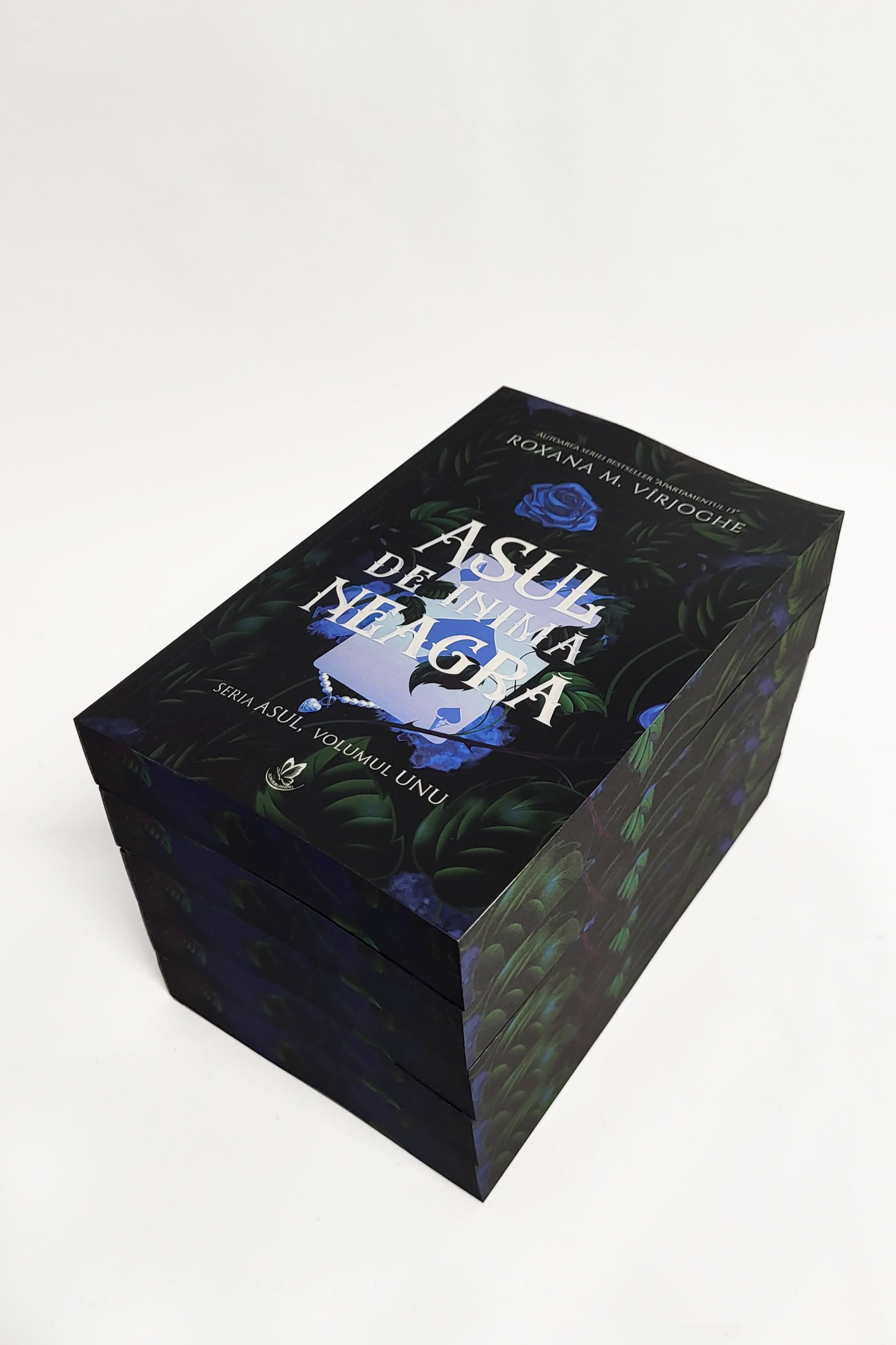 Asul de inimă neagră - Vol.I - PRINTED EDGES