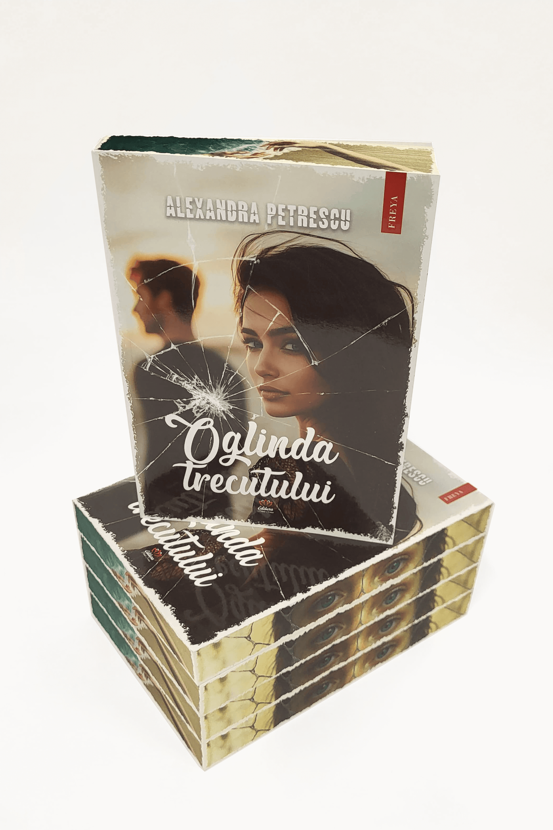 Oglinda trecutului - PRINTED EDGES