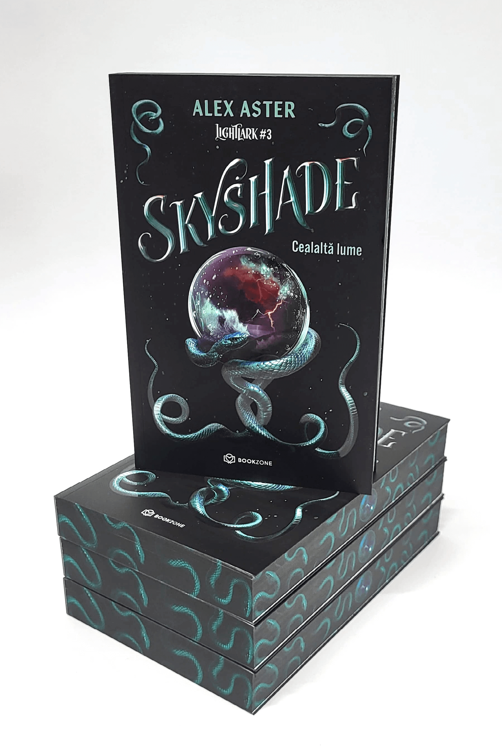 Skyshade - Cealaltă lume - PRINTED EDGES