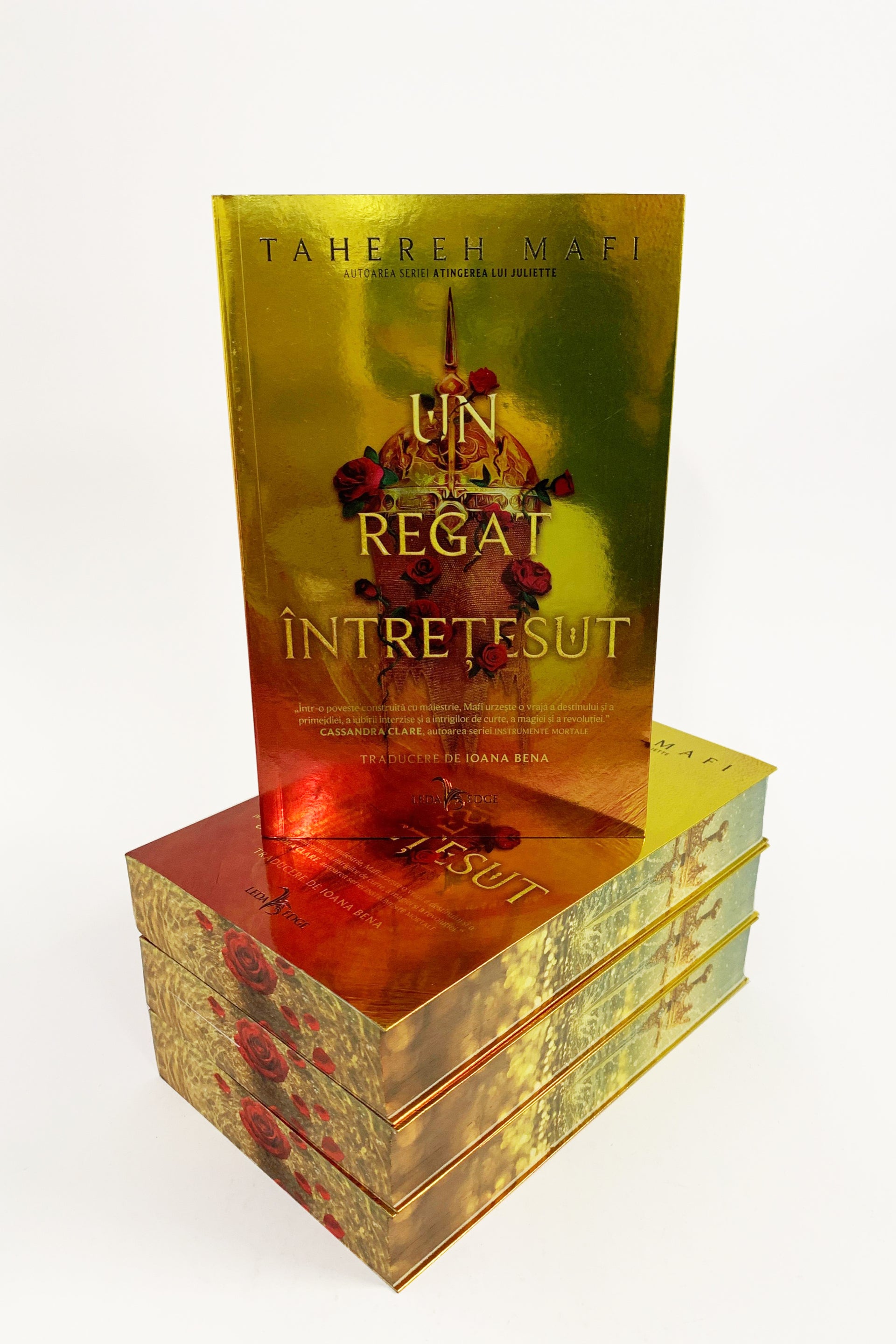Un regat intretesut vol. 1 - PRINTED EDGES