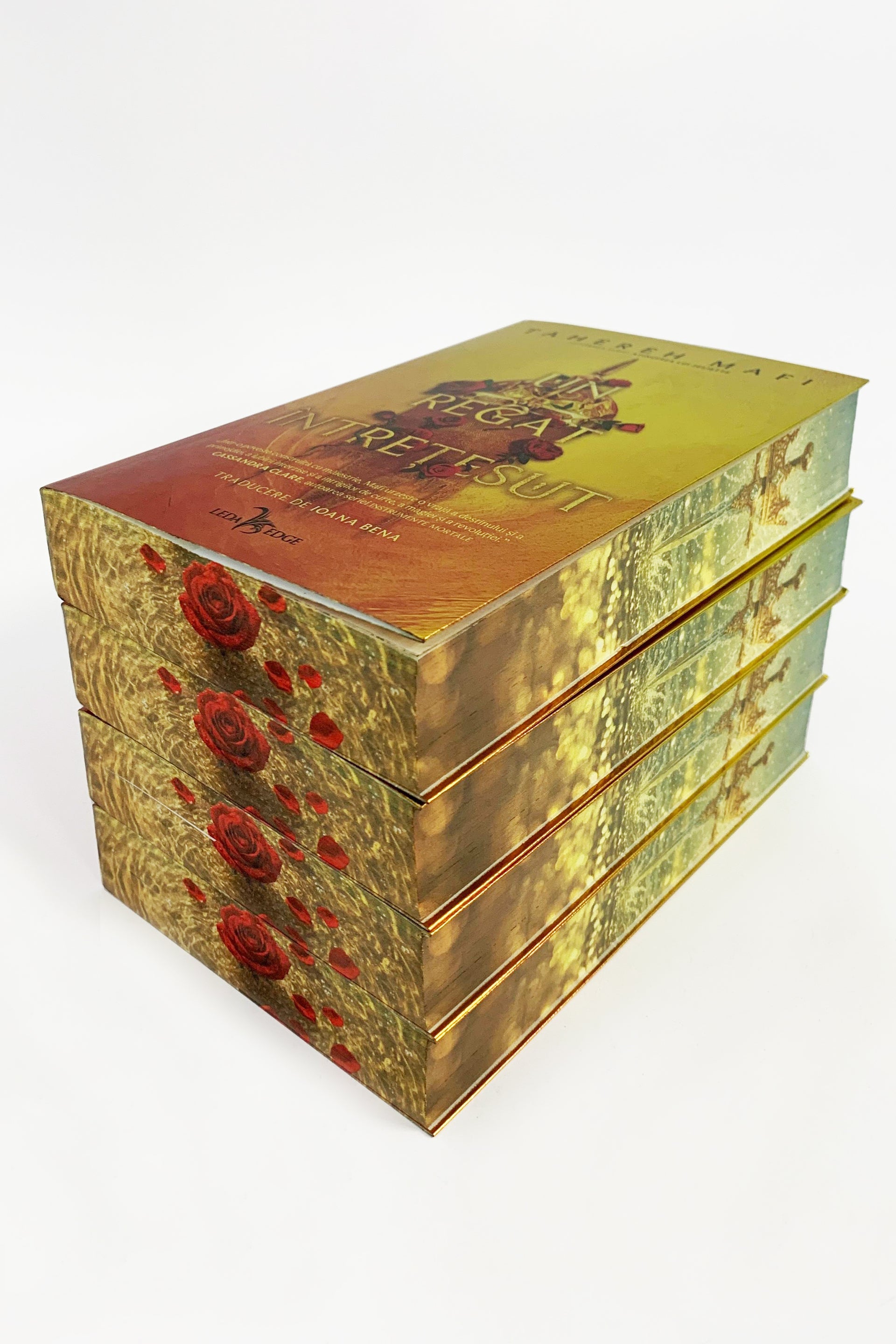 Un regat intretesut vol. 1 - PRINTED EDGES
