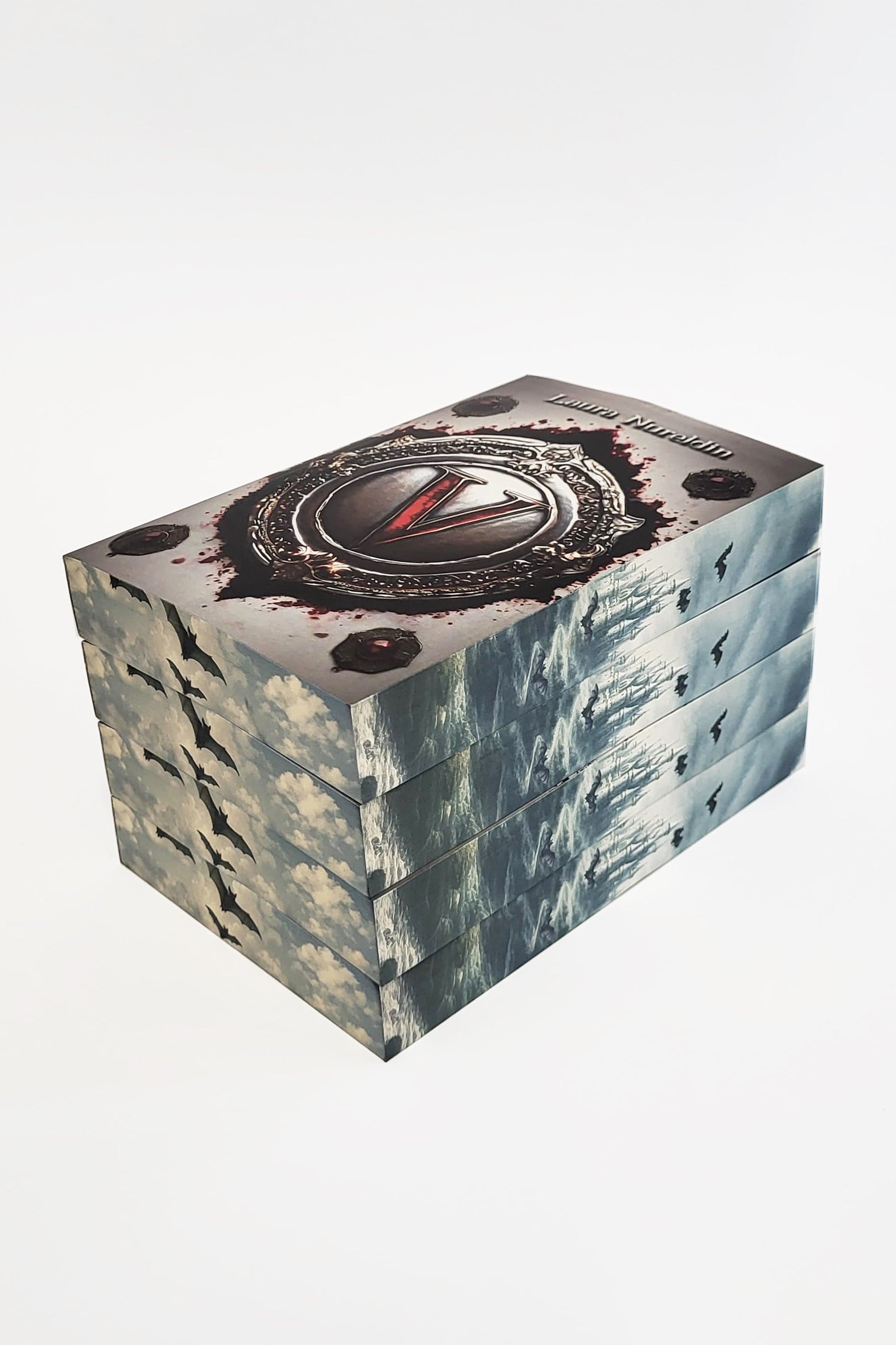V (Revertis vol. 2) - PRINTED EDGES