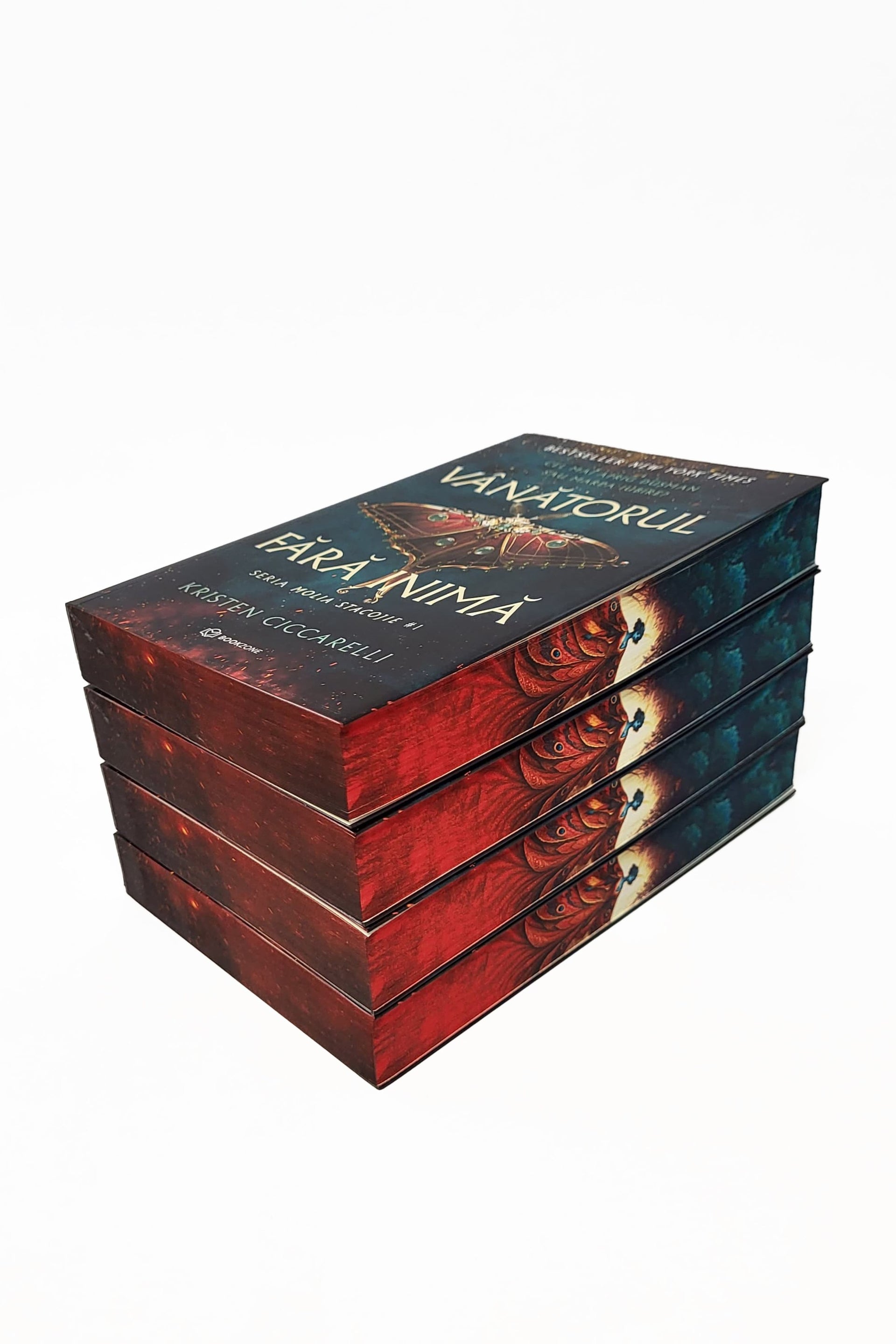 Vânătorul fără inimă (Seria Molia Stacojie #1) - PRINTED EDGES