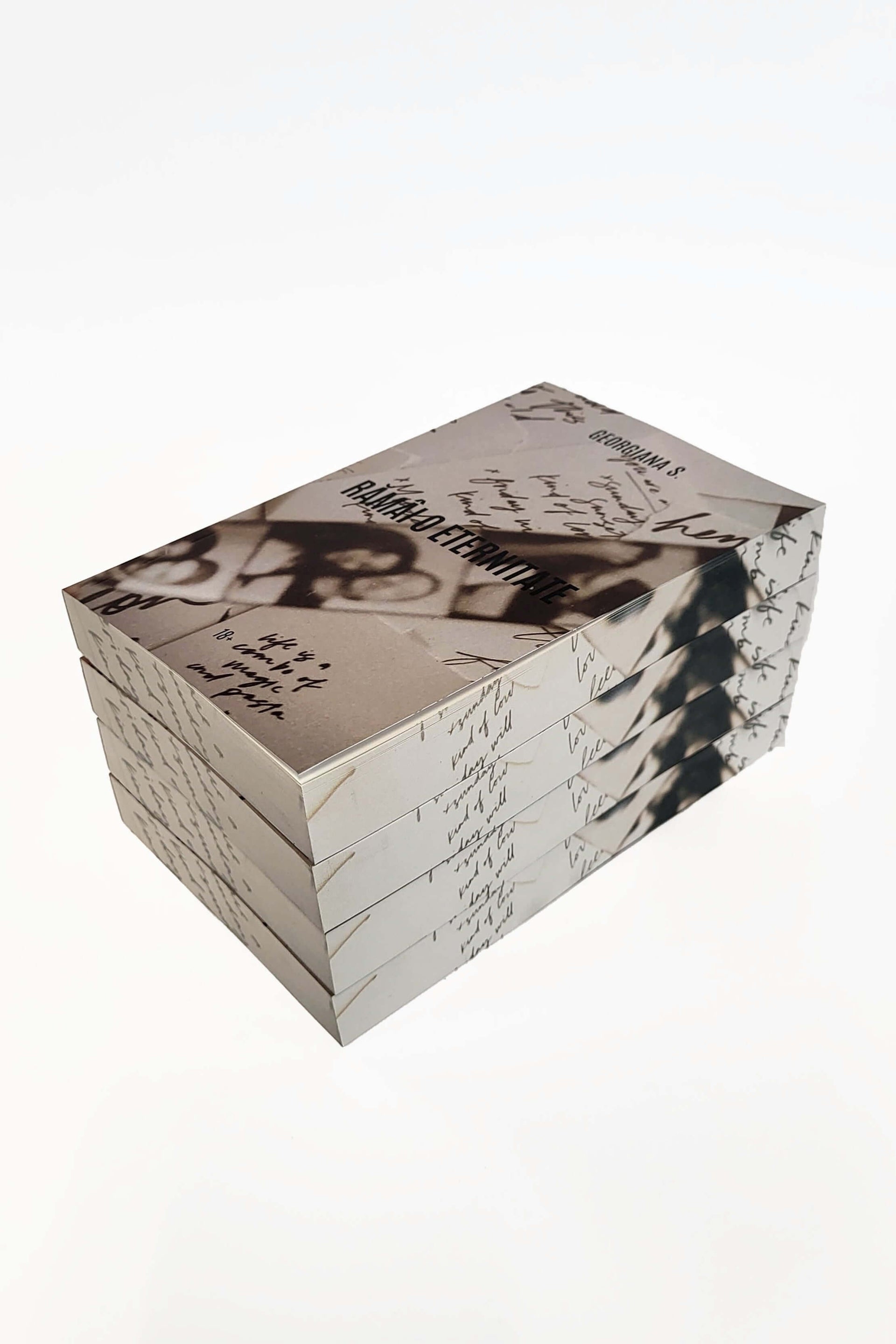 RĂMÂI O ETERNITATE - PRINTED EDGES