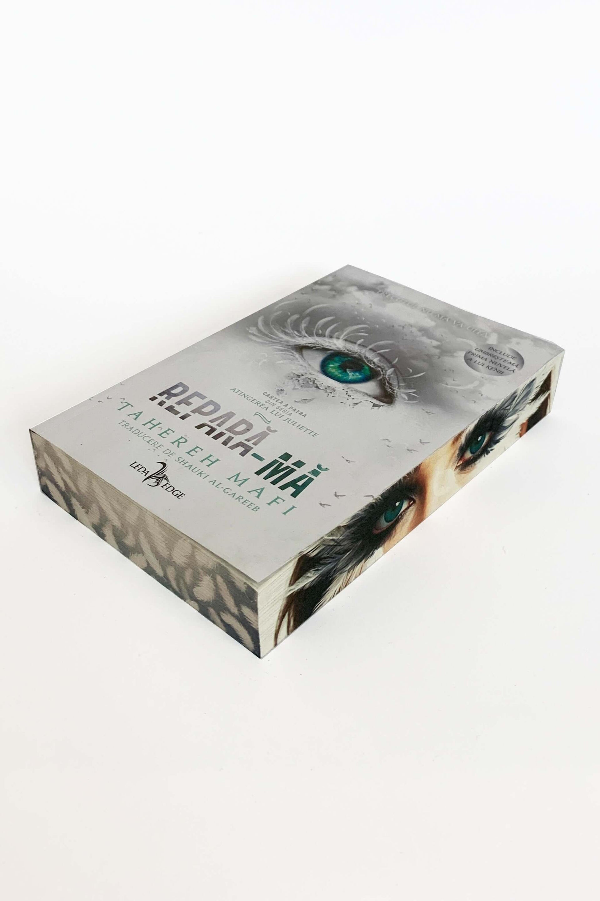 Atingerea lui Juliette vol. 4 Repară-mă - PRINTED EDGES