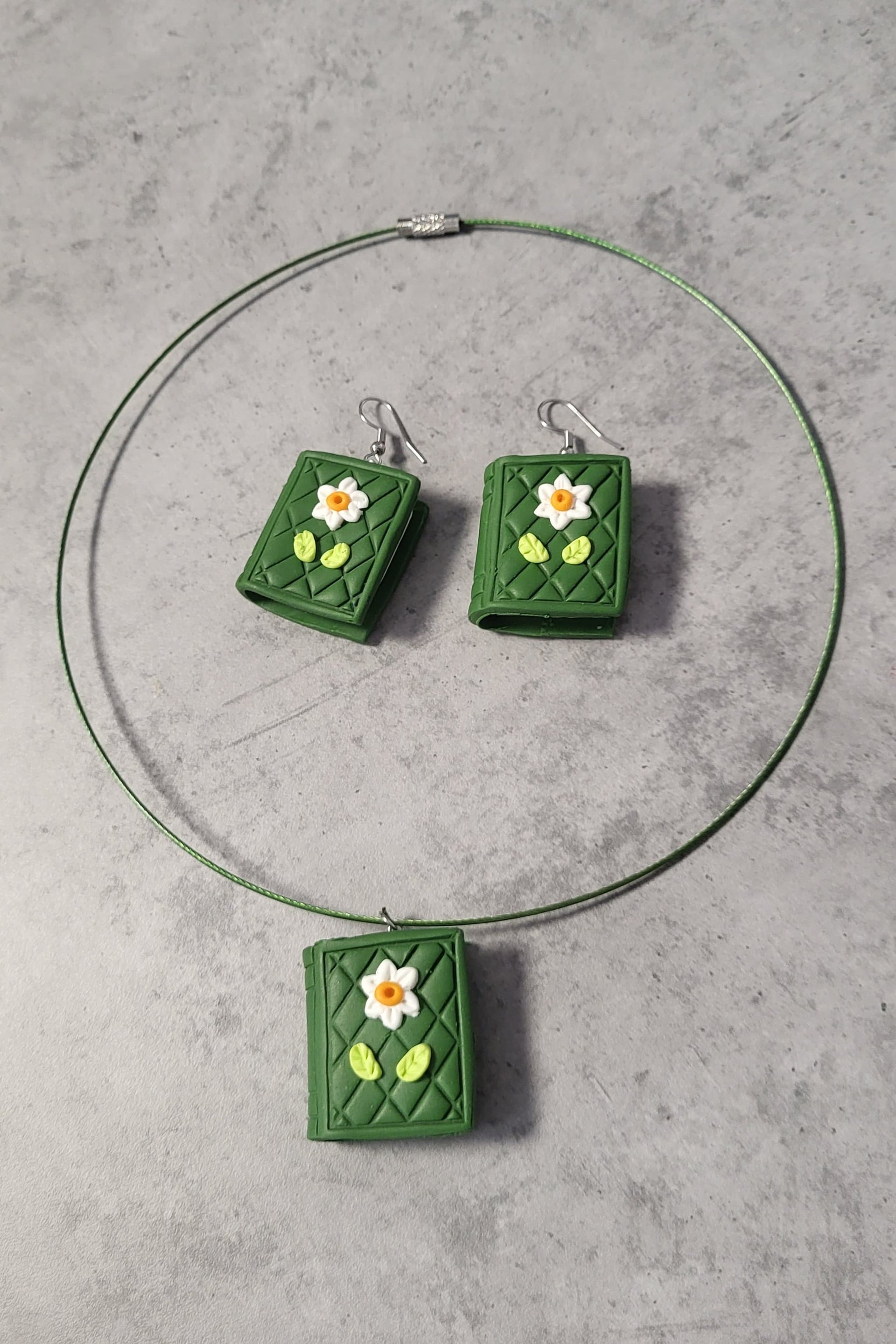 Set Cercei + Colier „Grădina Cărților”