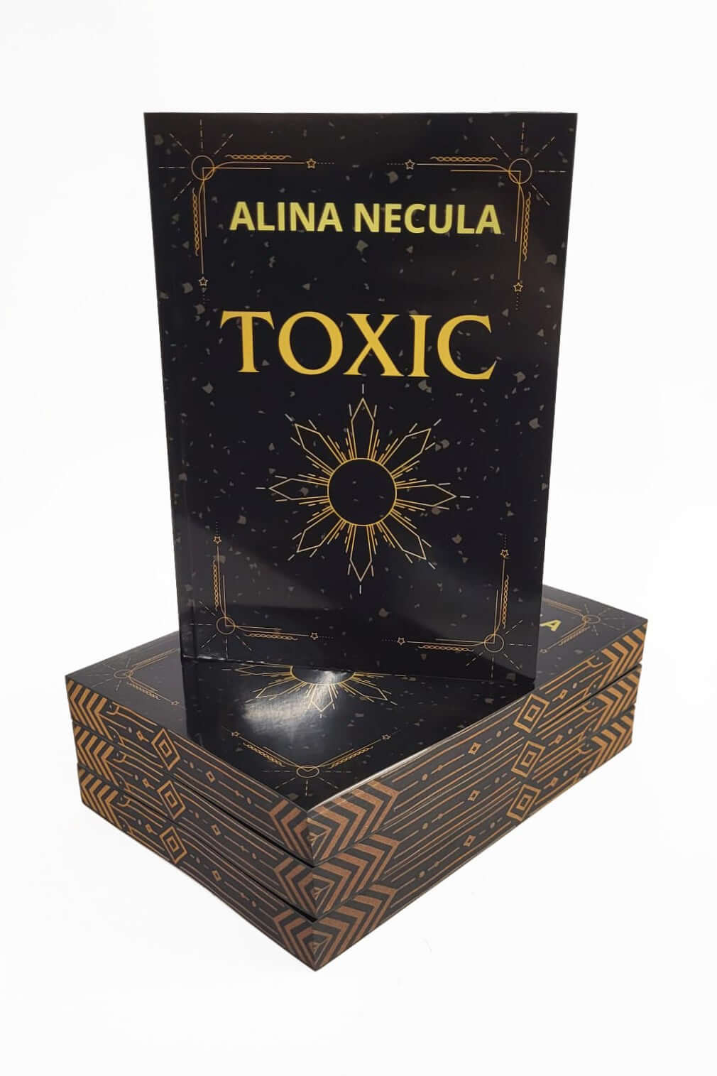 Toxic - PRINTED EDGES