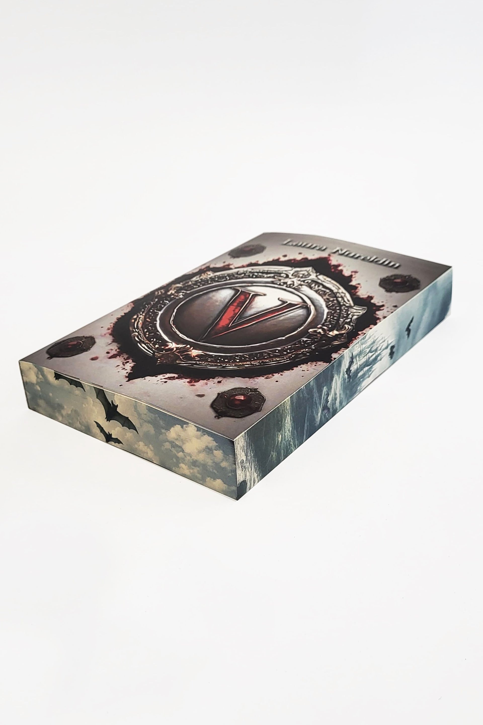 V (Revertis vol. 2) - PRINTED EDGES