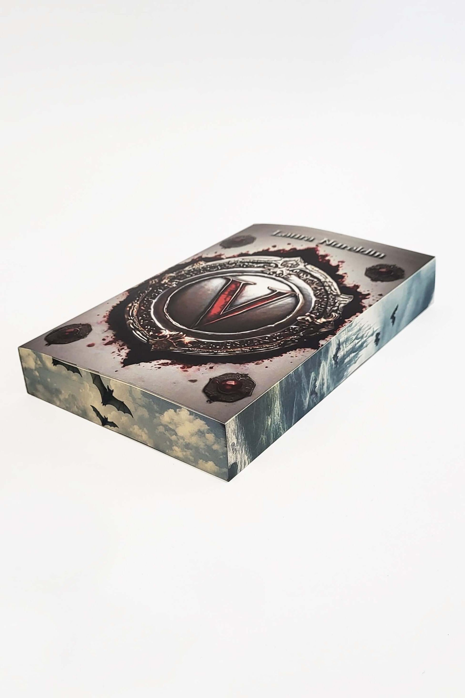 V (Revertis vol. 2) - PRINTED EDGES
