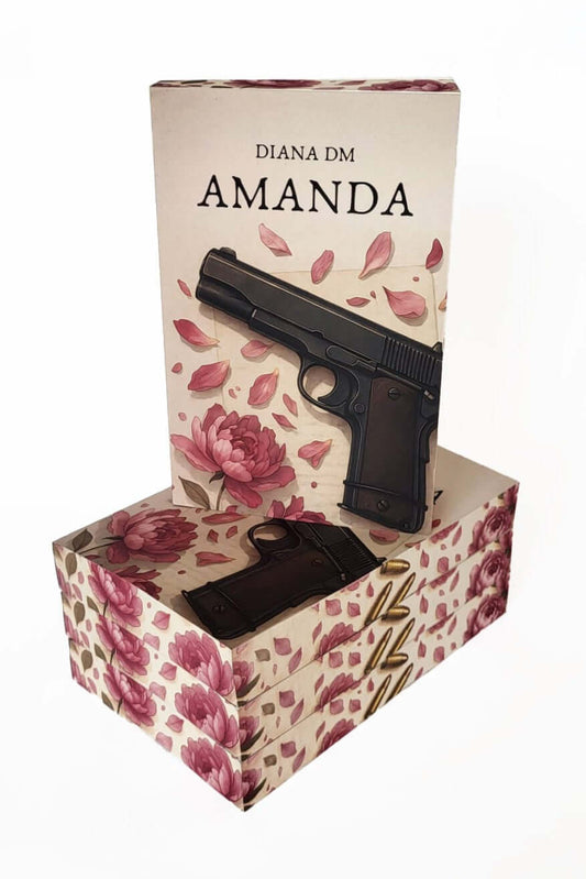 Amanda - PRINTED EDGES - Bookbite