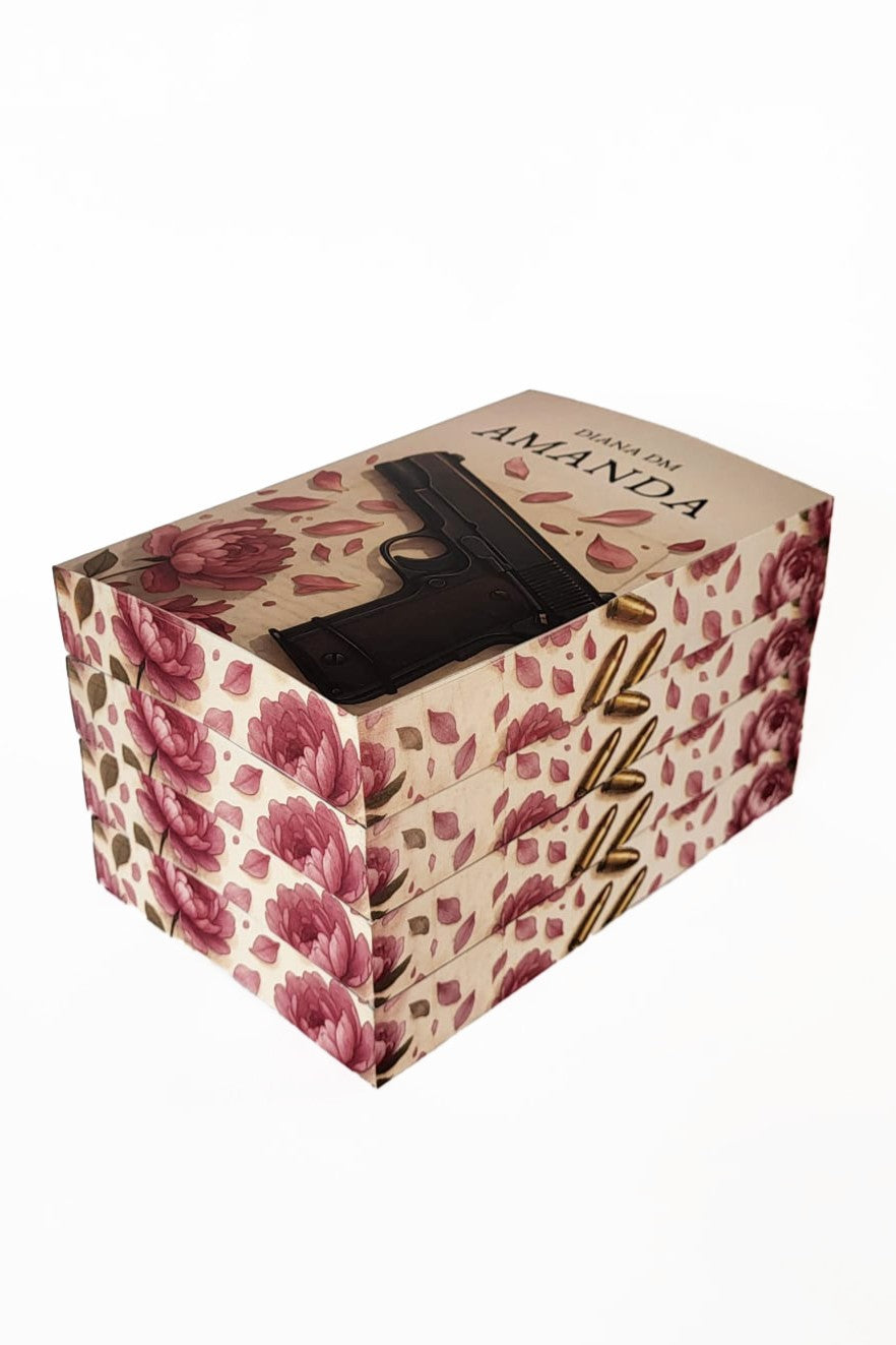 Amanda - PRINTED EDGES