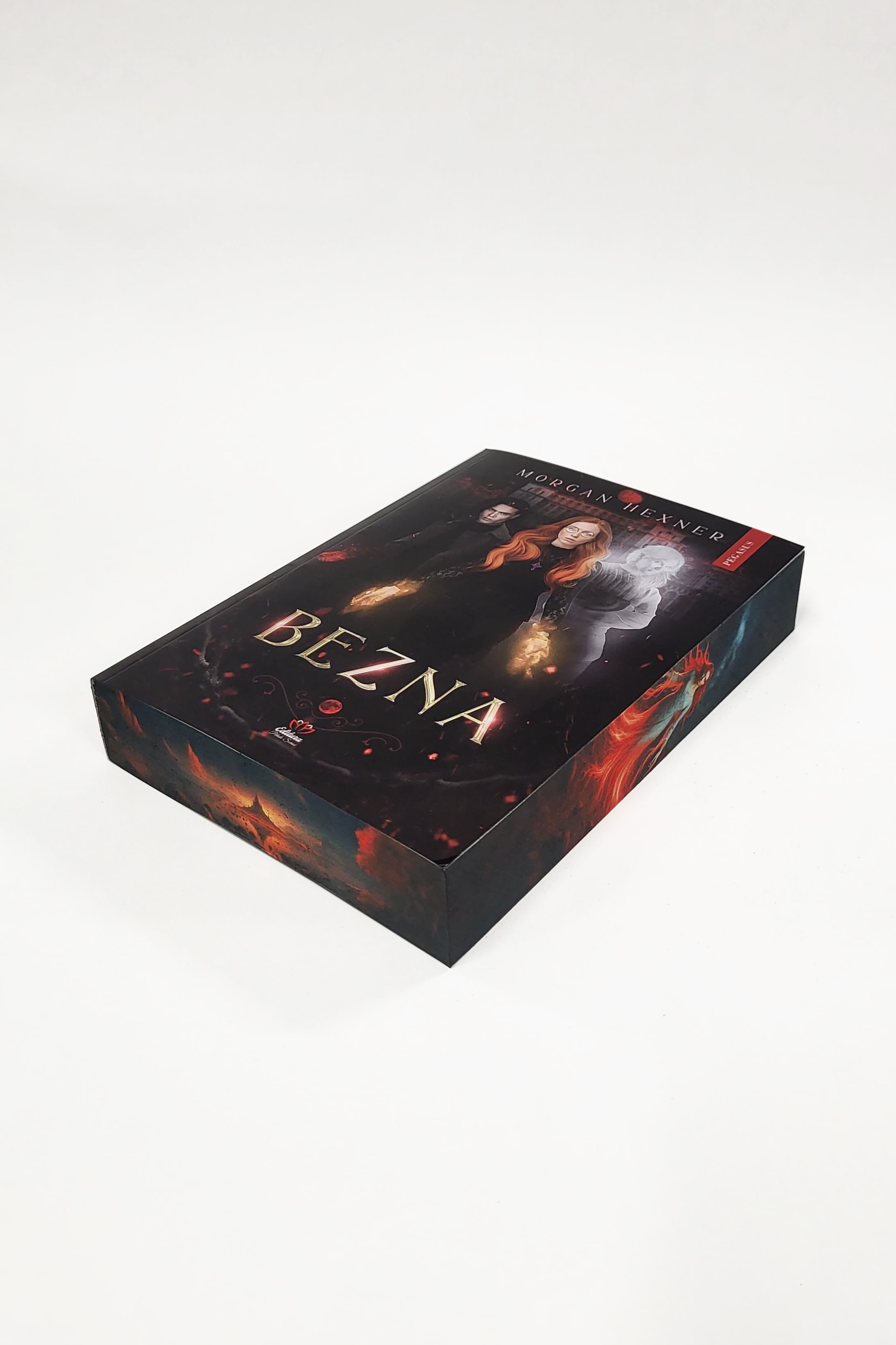 Bezna - Seria: Harul (volumul 3) - PRINTED EDGES
