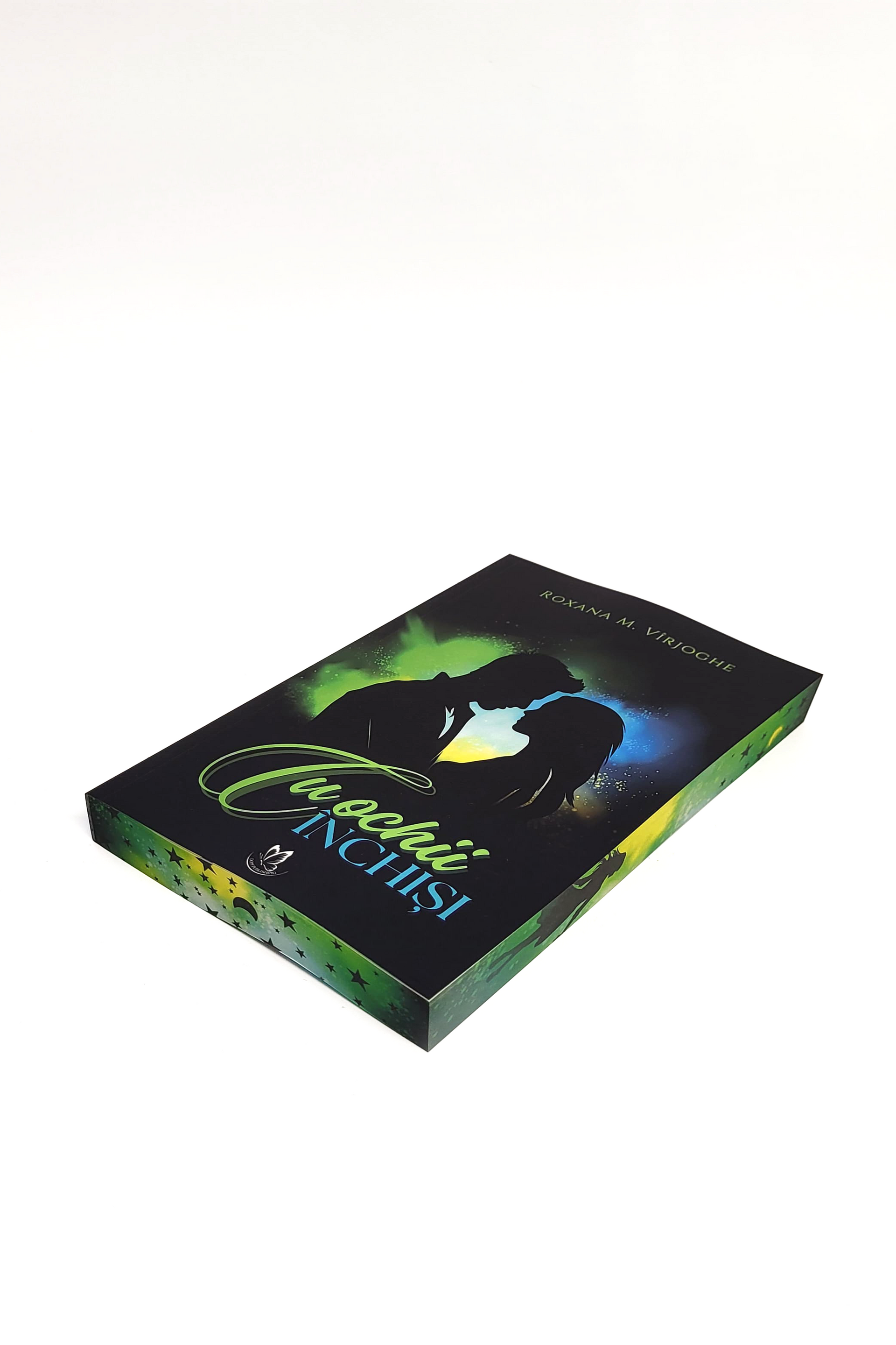 CU OCHII ÎNCHIȘI - PRINTED EDGES
