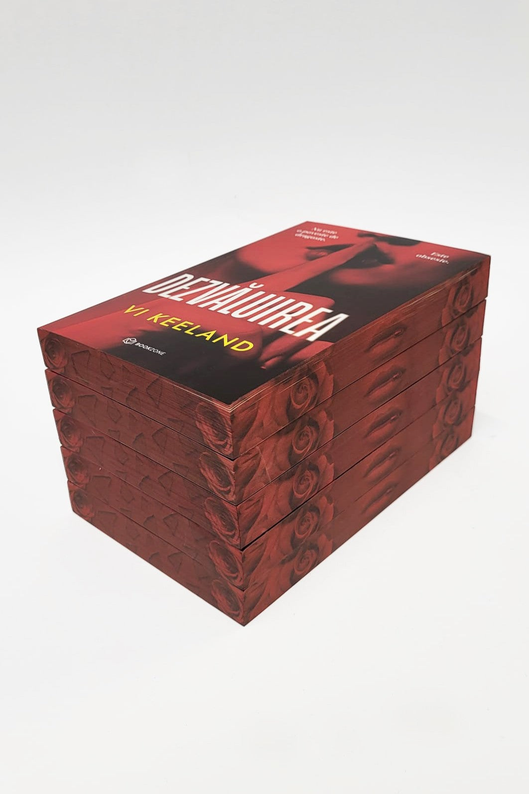 Dezvăluirea - PRINTED EDGES