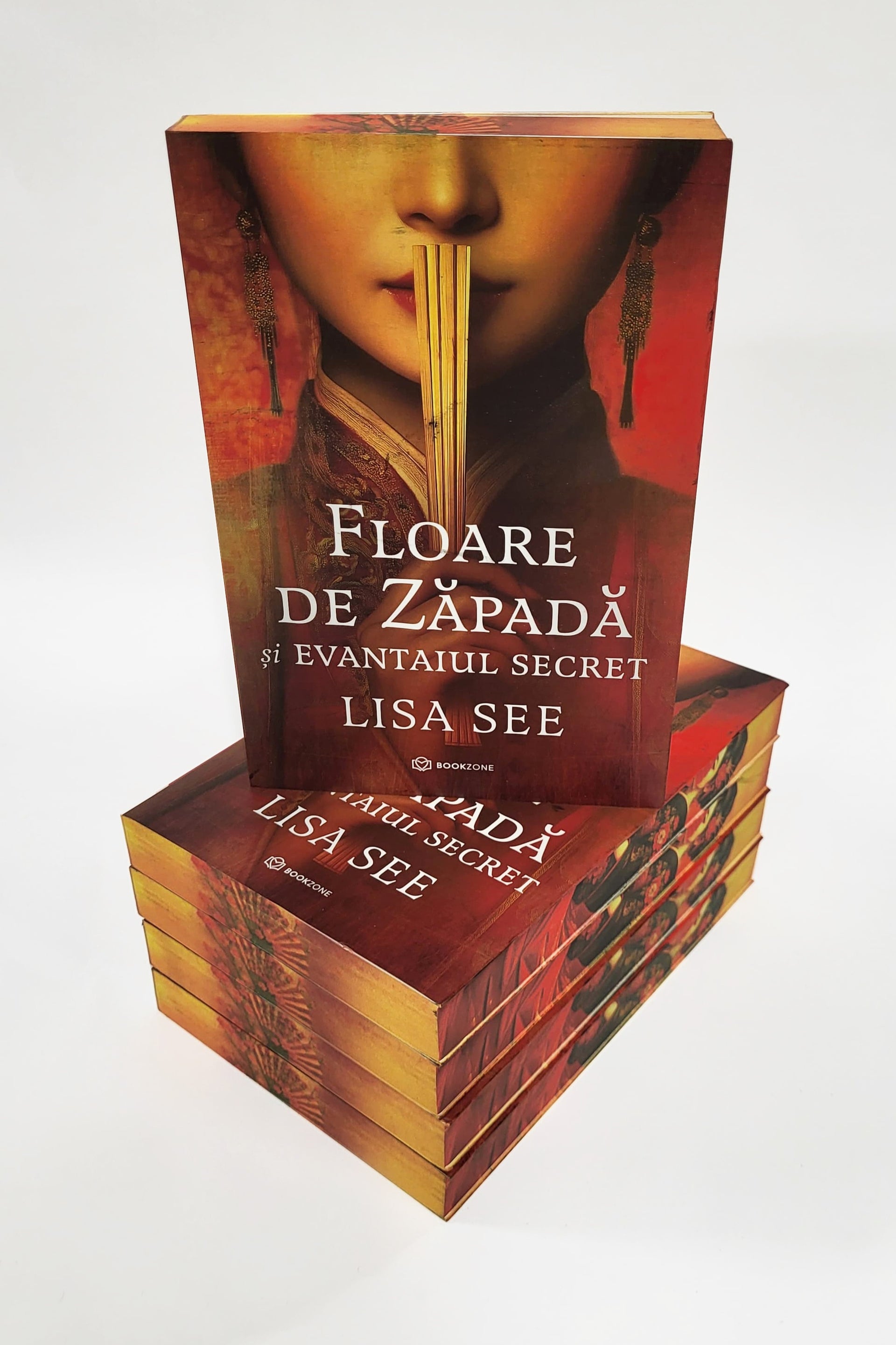 Floare de Zăpadă și evantaiul secret - PRINTED EDGES