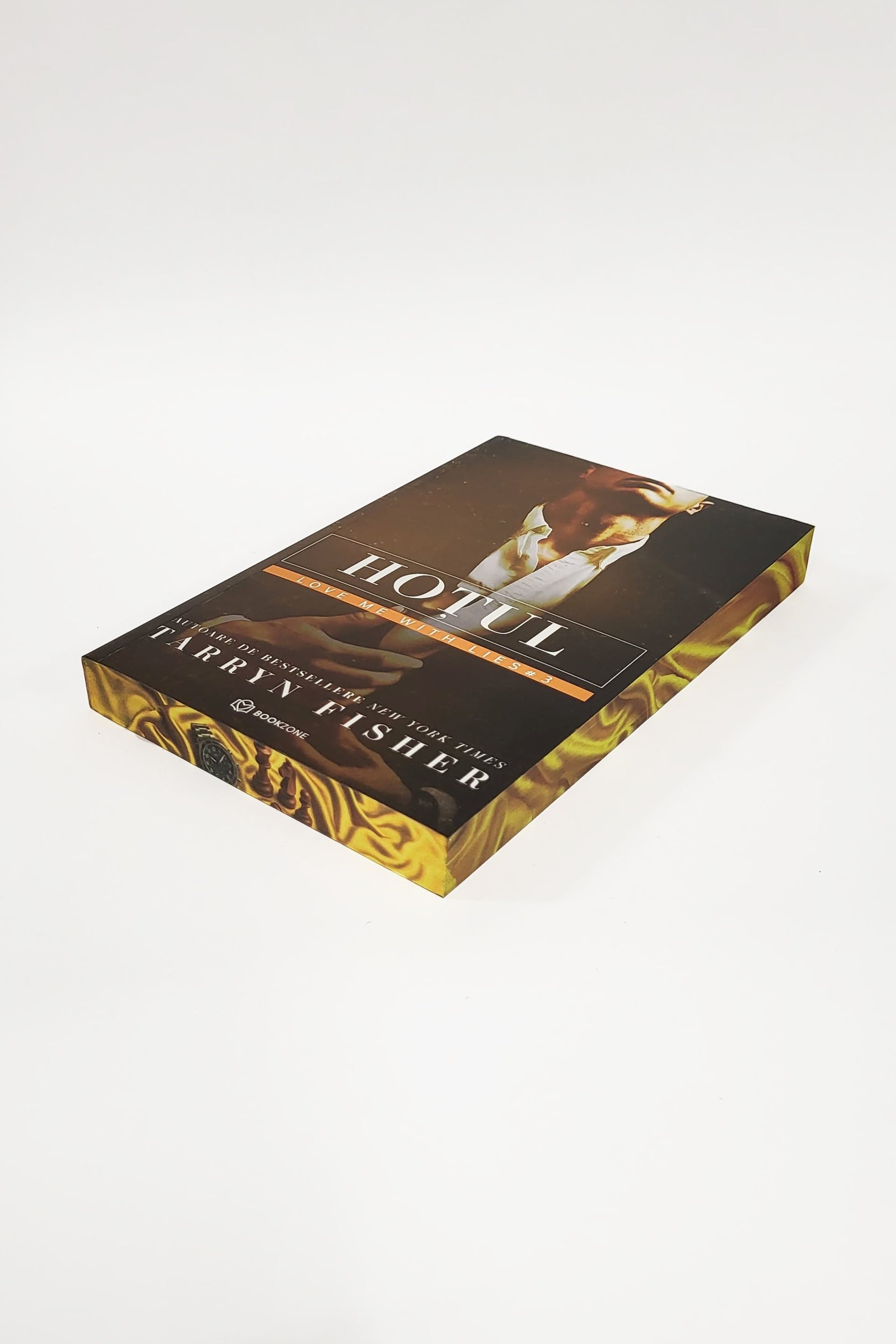 Hoțul (Love me with lies #3) - PRINTED EDGES