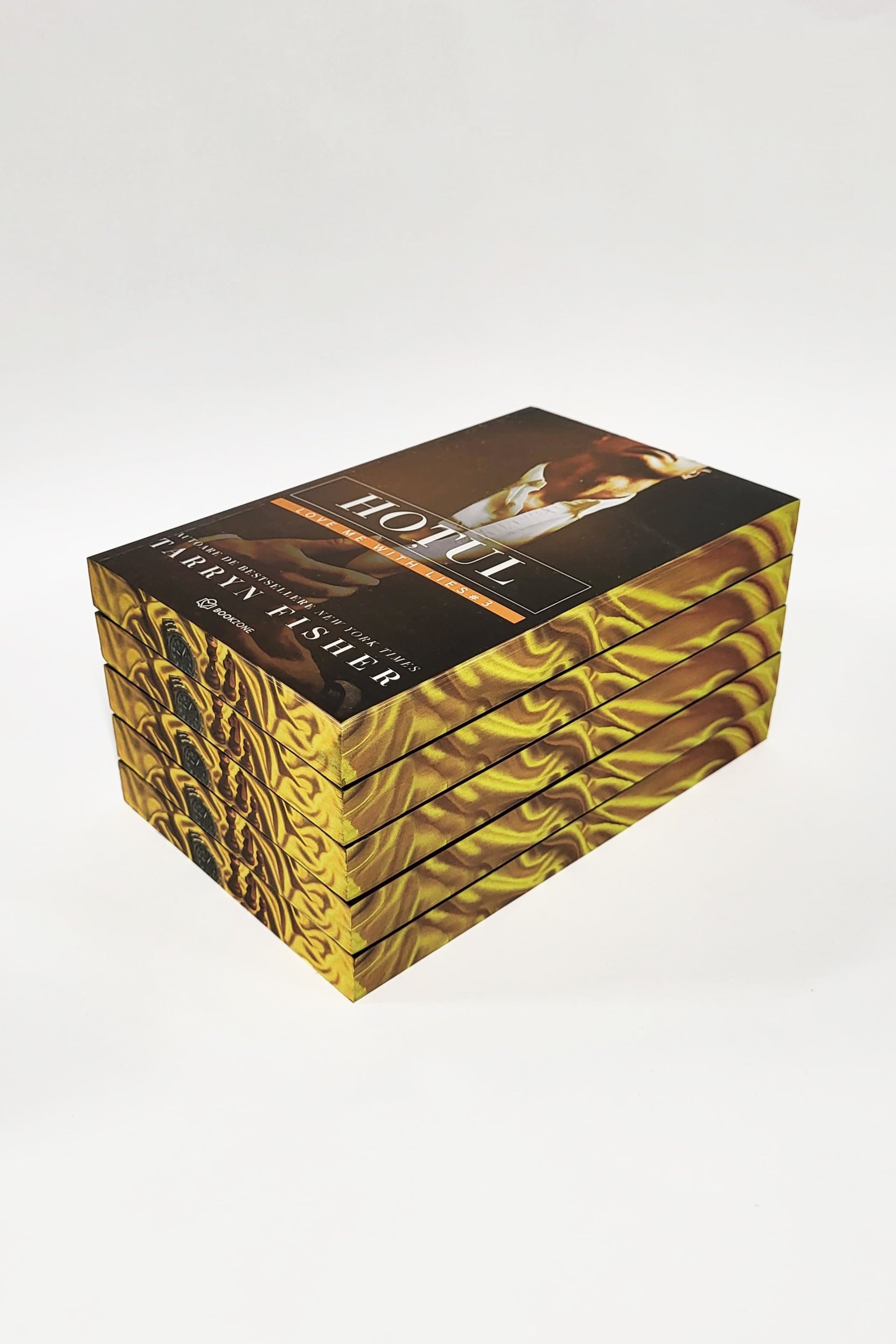 Hoțul (Love me with lies #3) - PRINTED EDGES