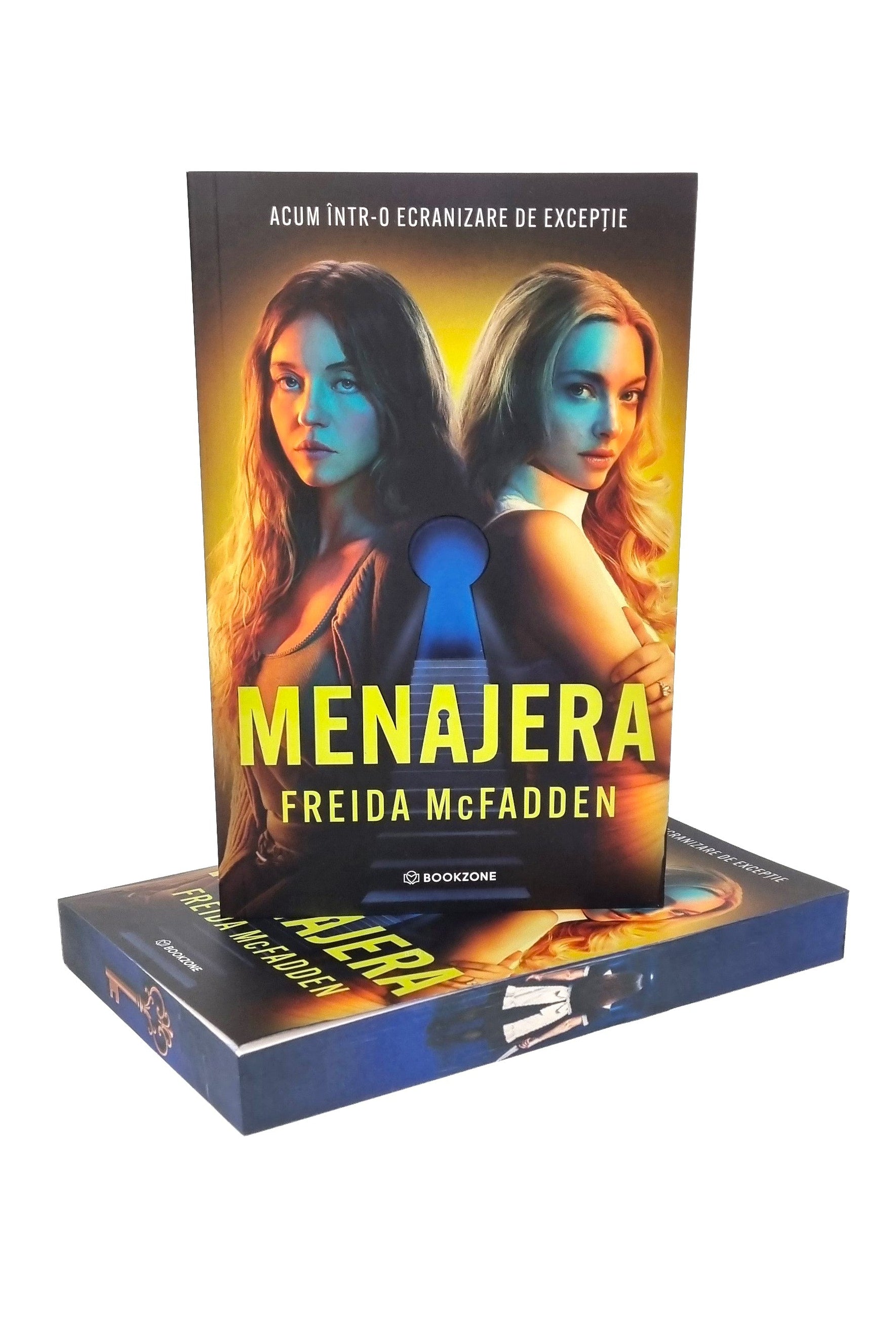 Menajera - PRINTED EDGES