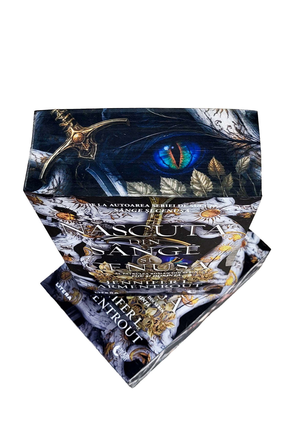 Nascuta din sange si cenusa (Foc și dorință #4) - PRINTED EDGES