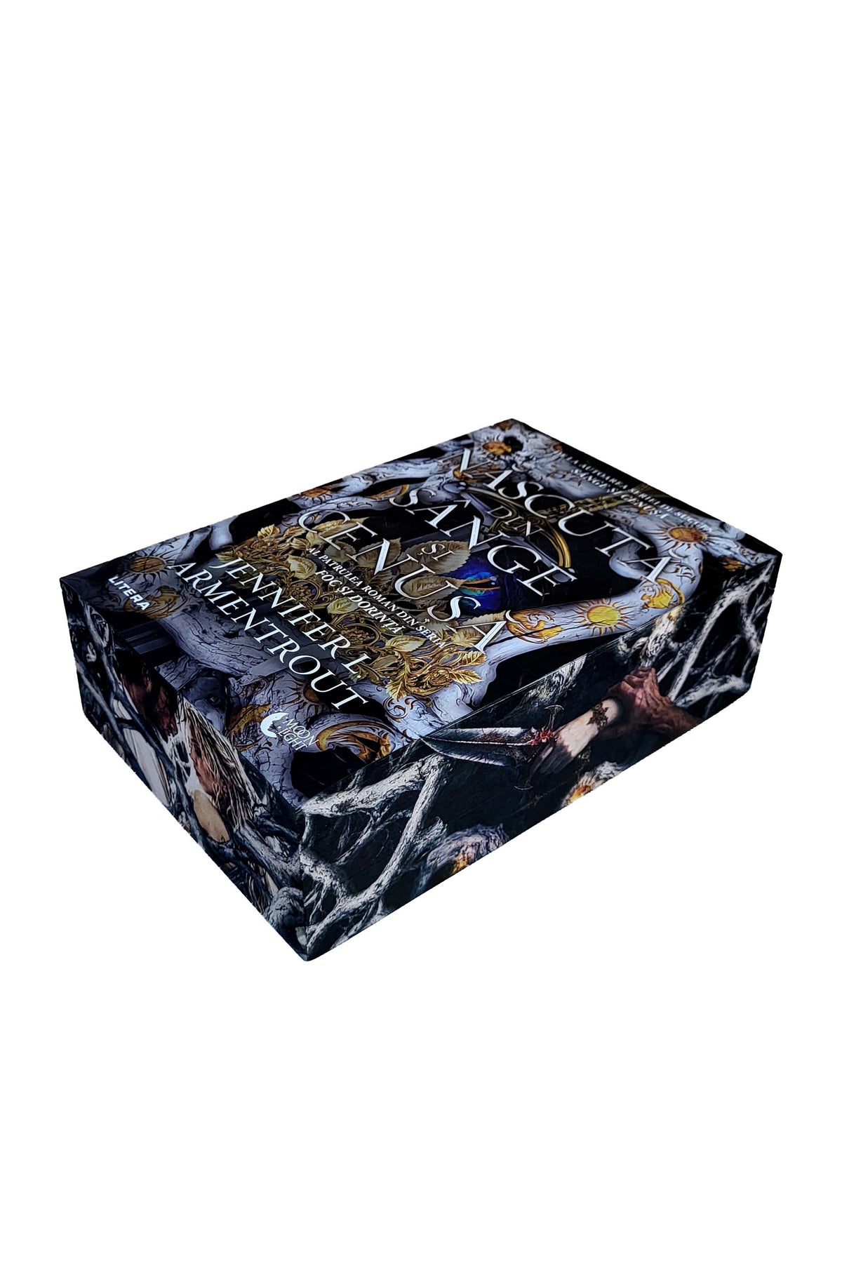 Nascuta din sange si cenusa (Foc și dorință #4) - PRINTED EDGES