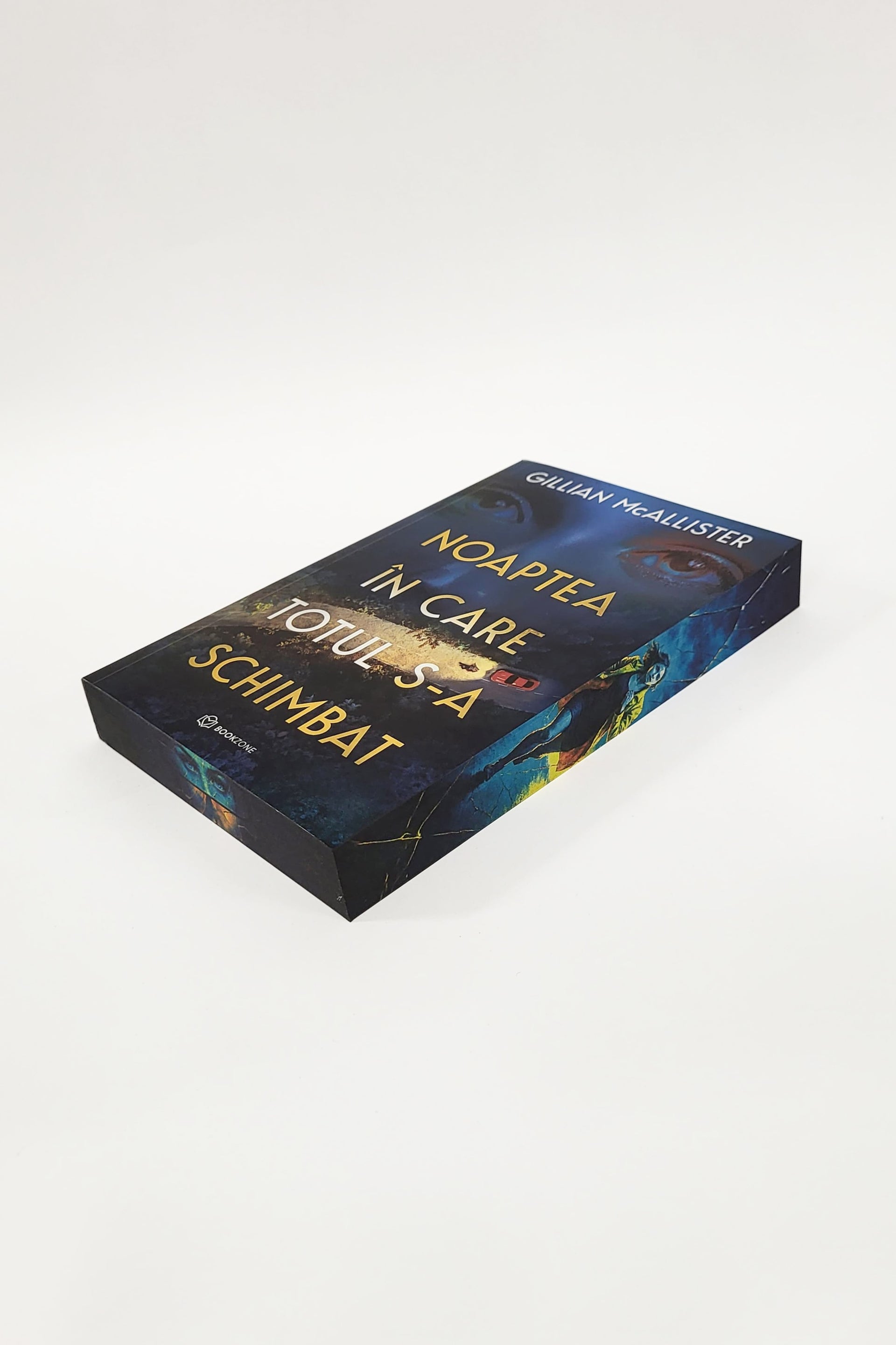 Noaptea în care totul s-a schimbat - PRINTED EDGES
