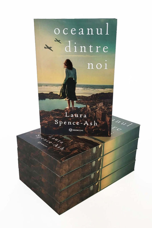 Oceanul dintre noi - PRINTED EDGES - Bookbite