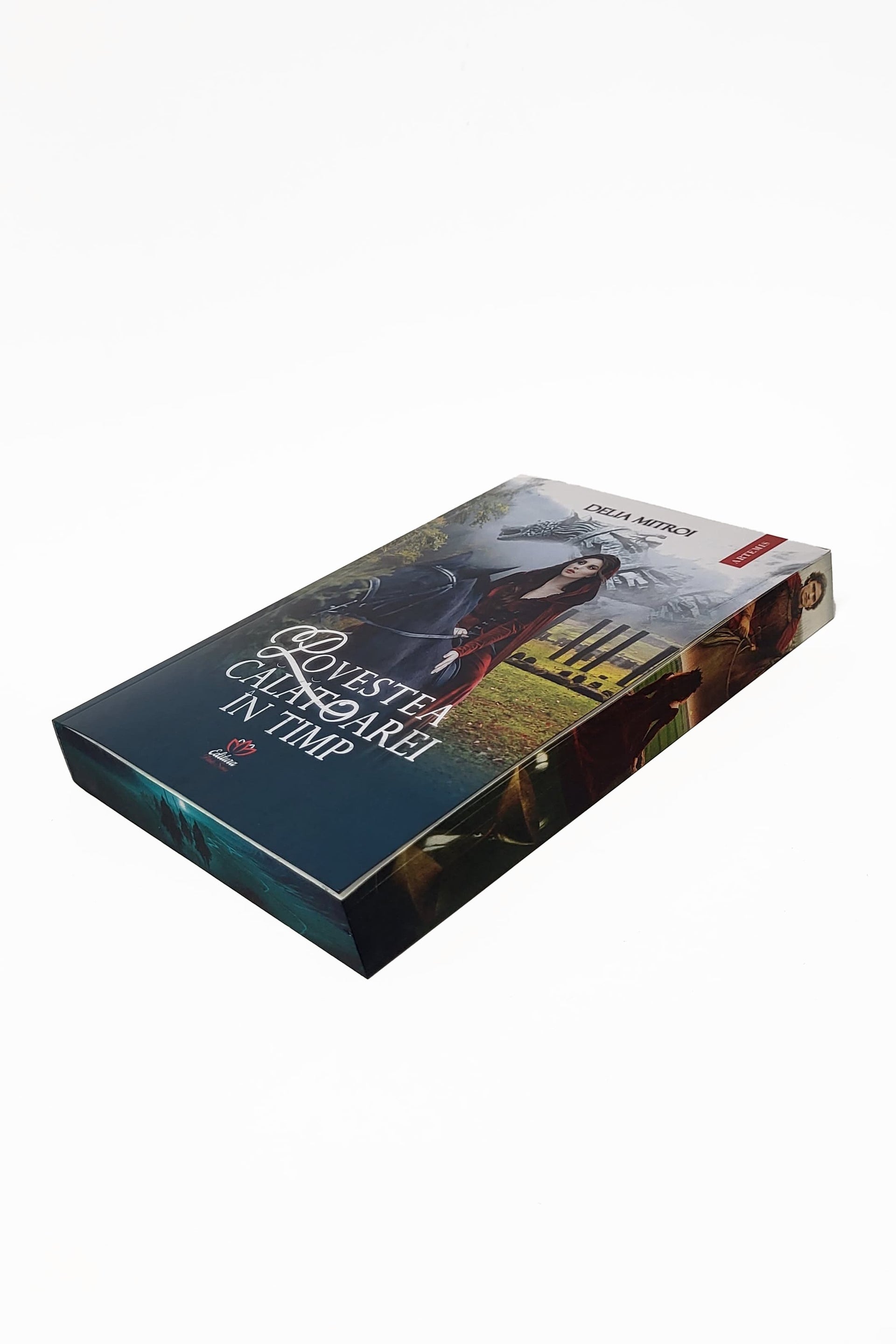 Povestea călătoarei în timp - PRINTED EDGES