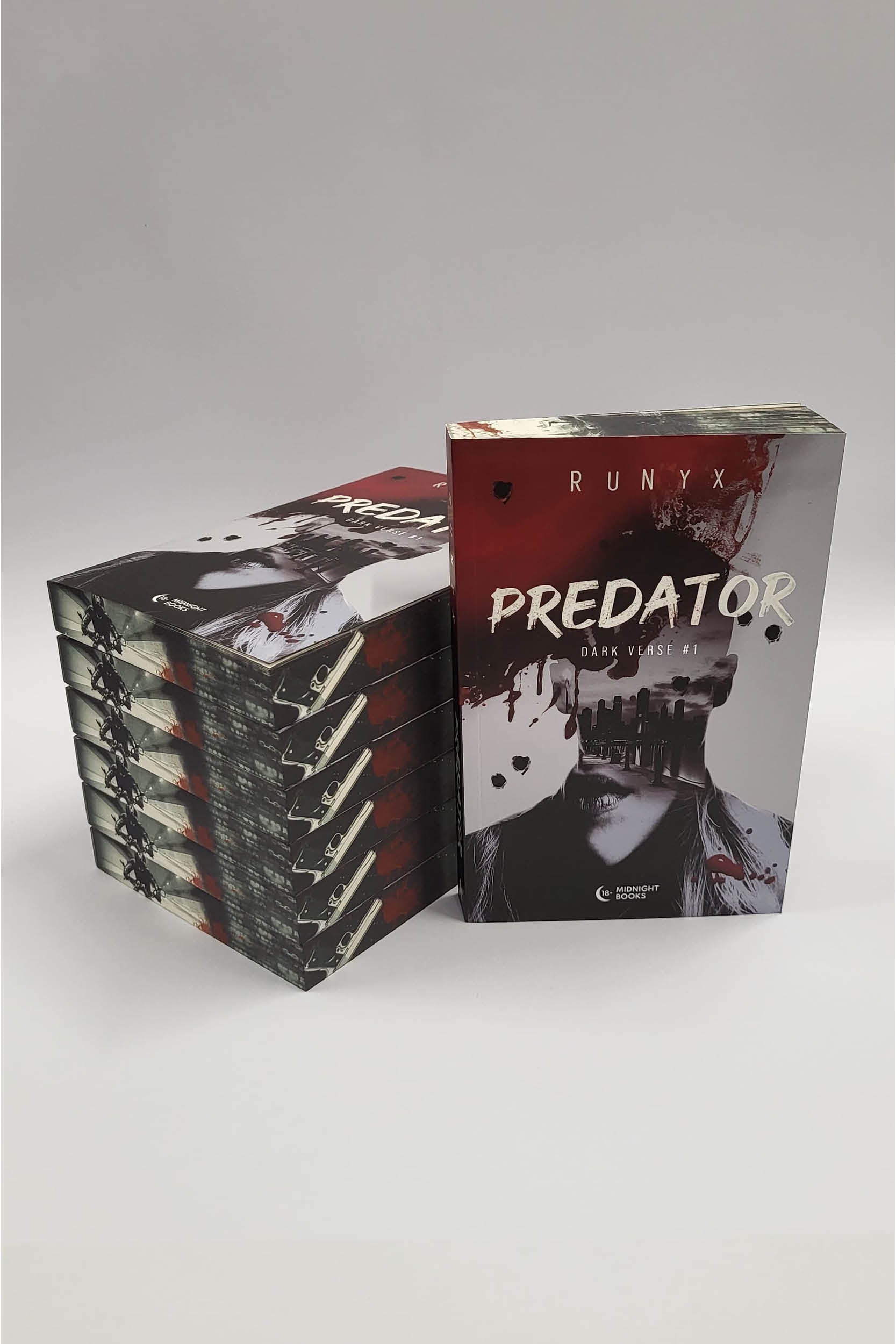 Predator DELUXE - Printed edges