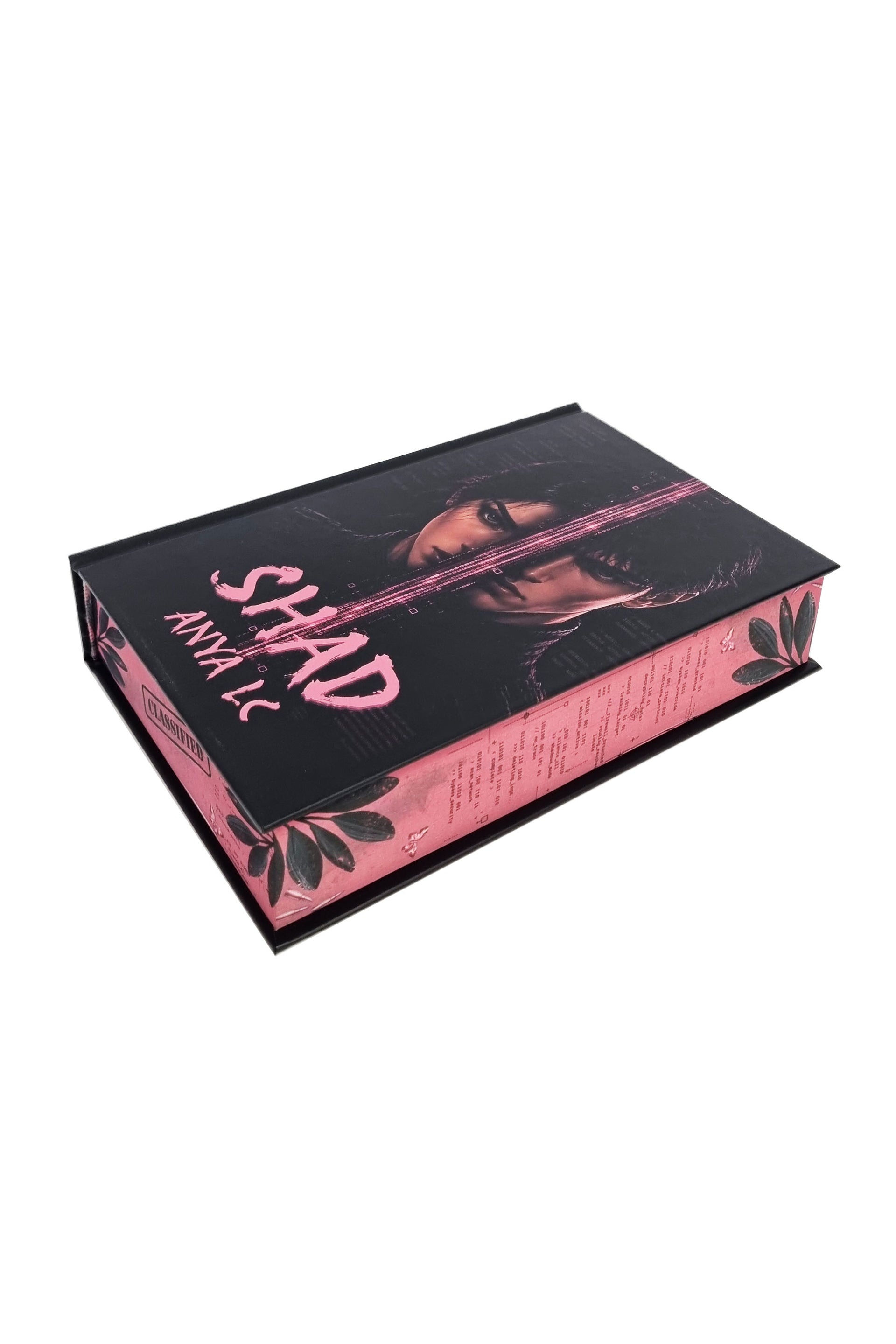 SHAD - HARDCOVER - PRINTED EDGES - Precomandă