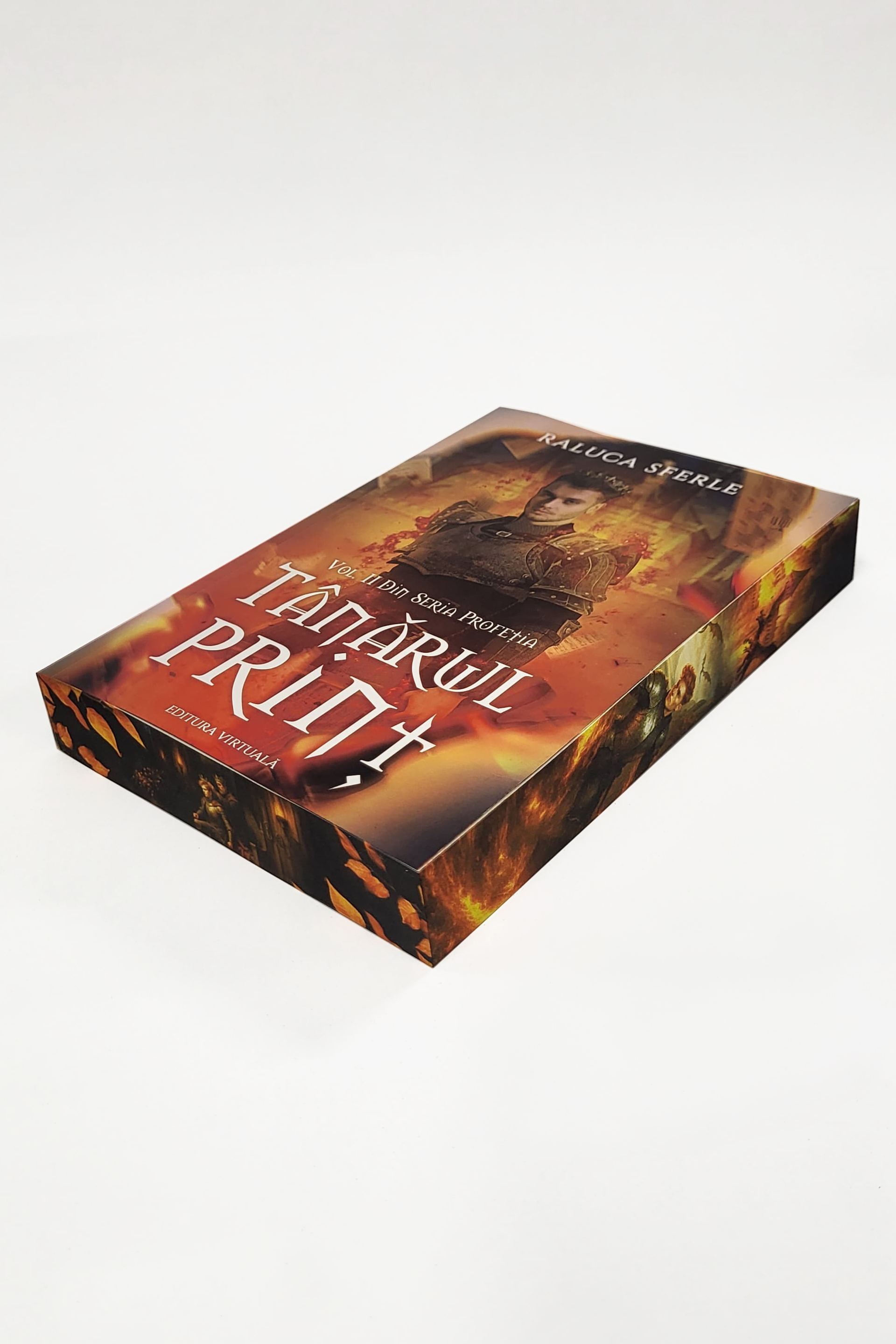 Tânărul prinț (vol. 2 - seria Profeția) - PRINTED EDGES