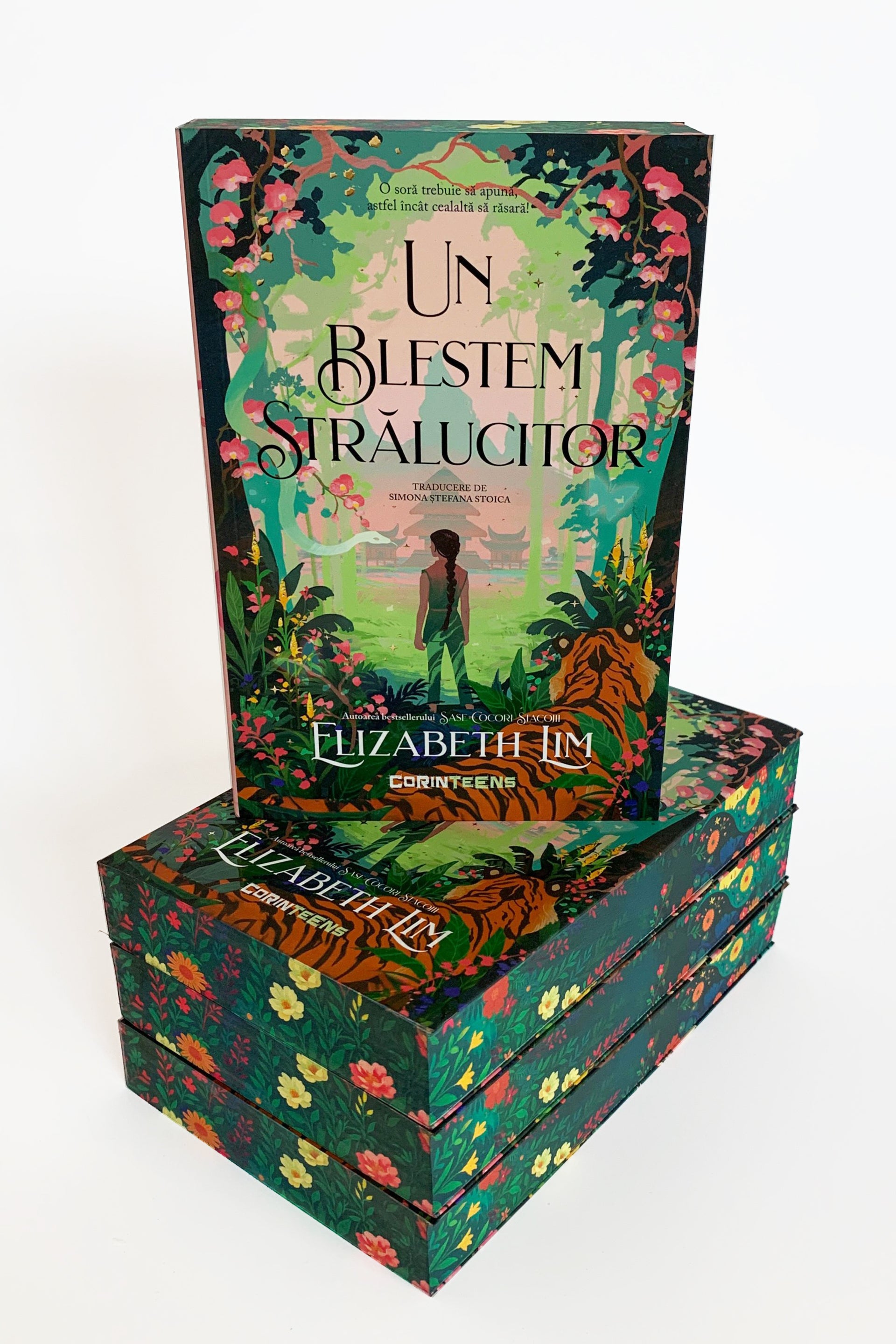 Un blestem stralucitor - PRINTED EDGES