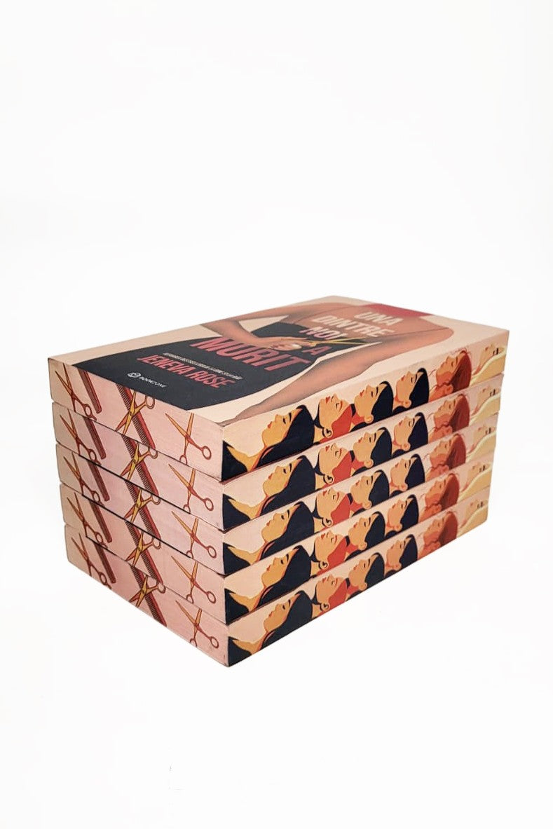 Una dintre noi a murit - PRINTED EDGES