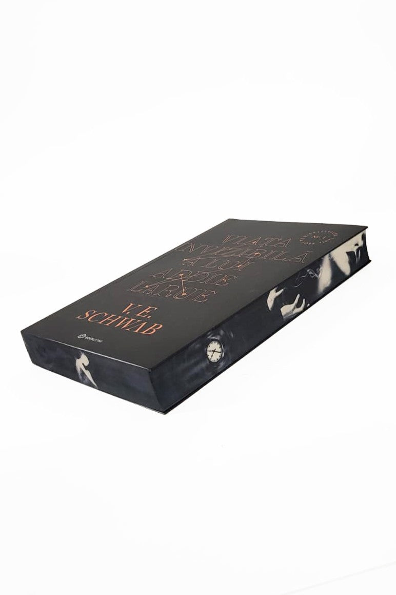 Viata invizibila a lui Addie LaRue - PRINTED EDGES