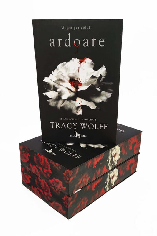 Crave vol. 1 Ardoare - PRINTED EDGES - Bookbite