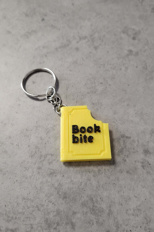 Breloc „Bitten Book” - Bookbite