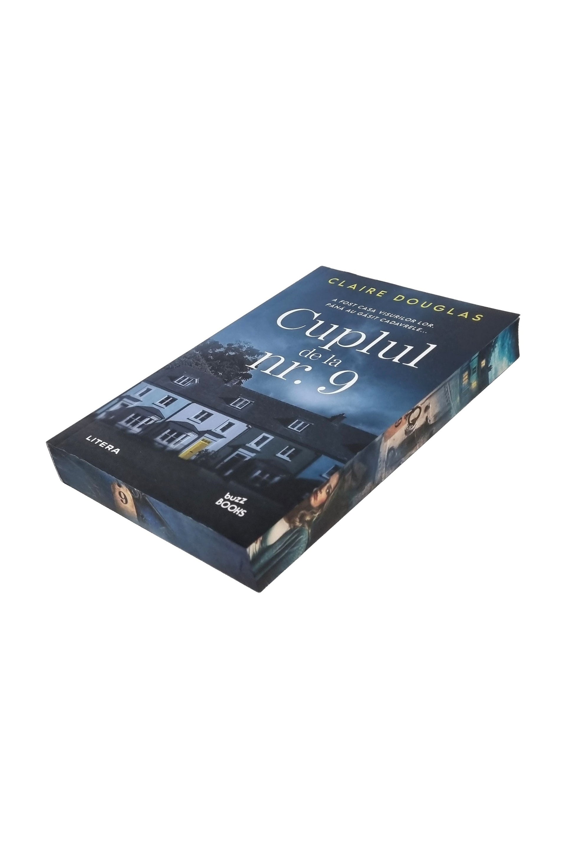 Cuplul de la nr. 9 - PRINTED EDGES