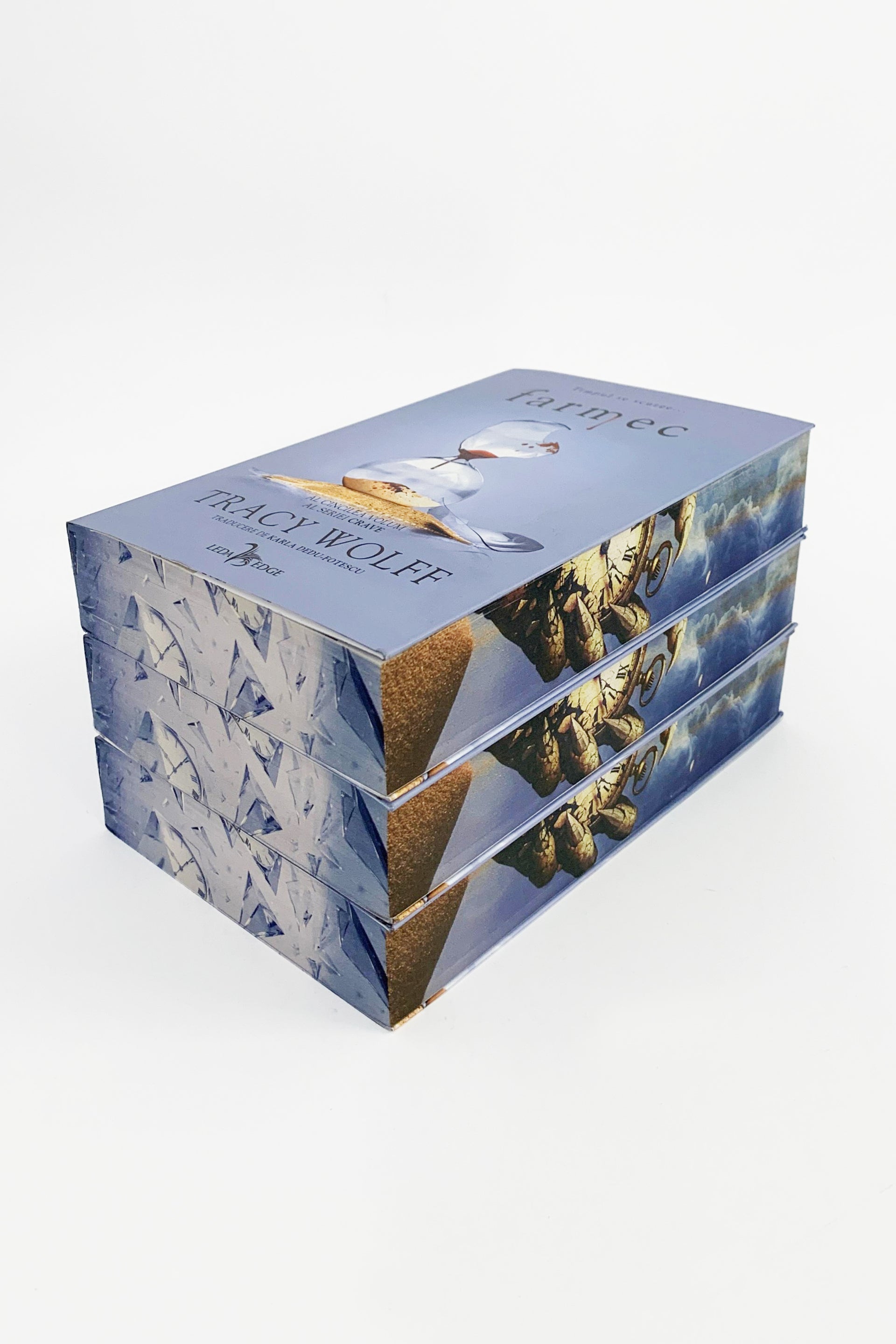 Crave vol. 5 Farmec - PRINTED EDGES