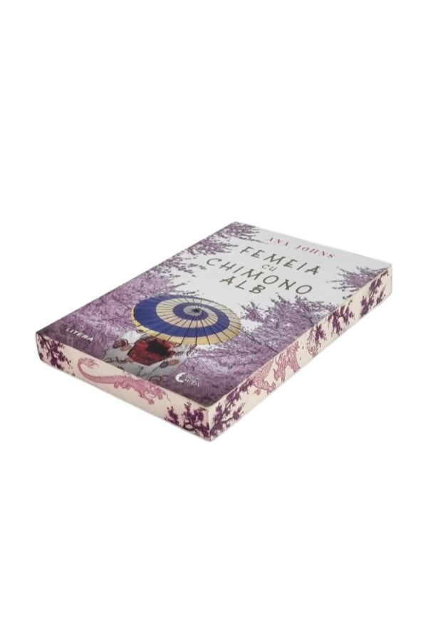 Femeia cu chimono alb - PRINTED EDGES