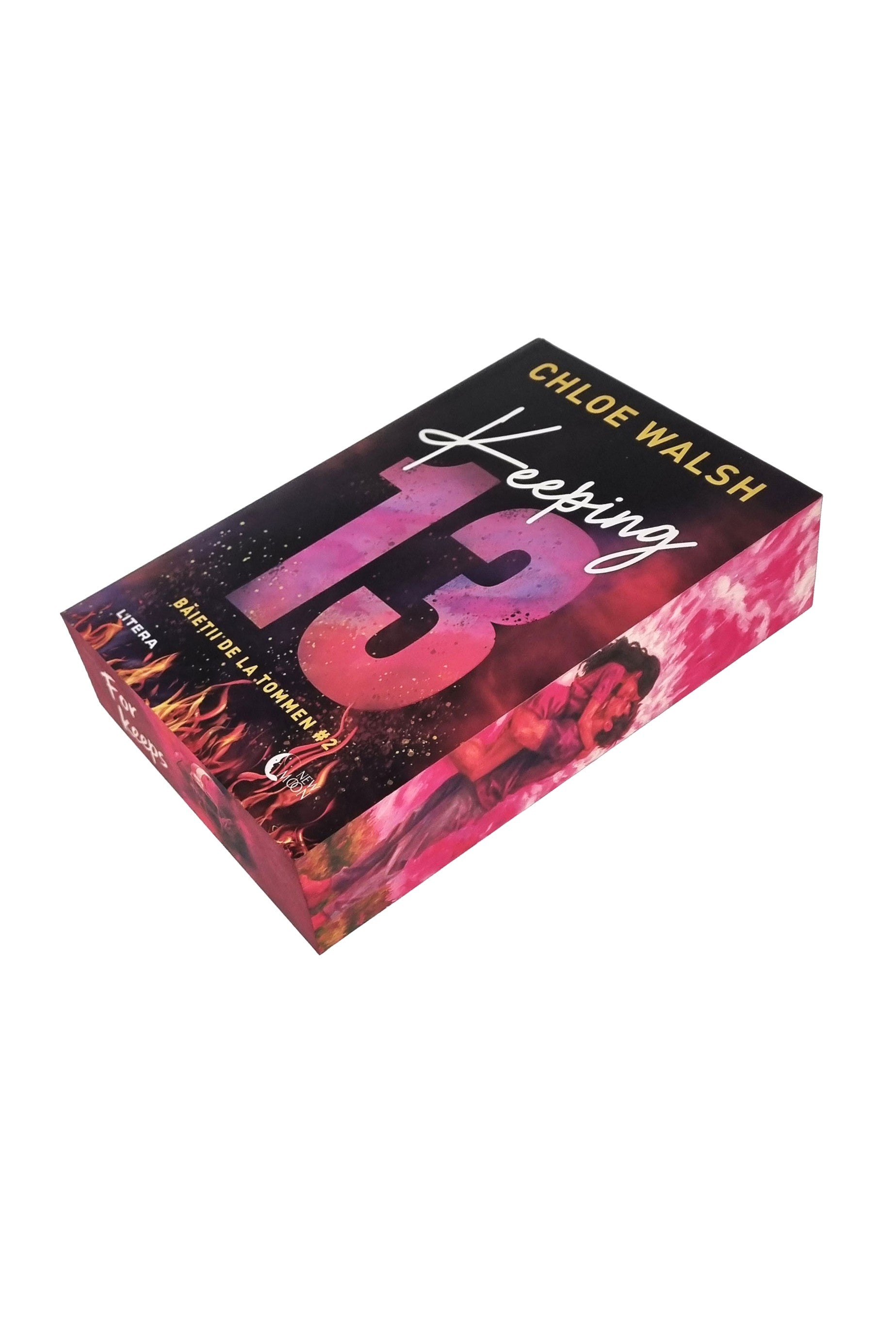 Keeping 13. Baietii de la Tommen #2 - PRINTED EDGES – Bookbite