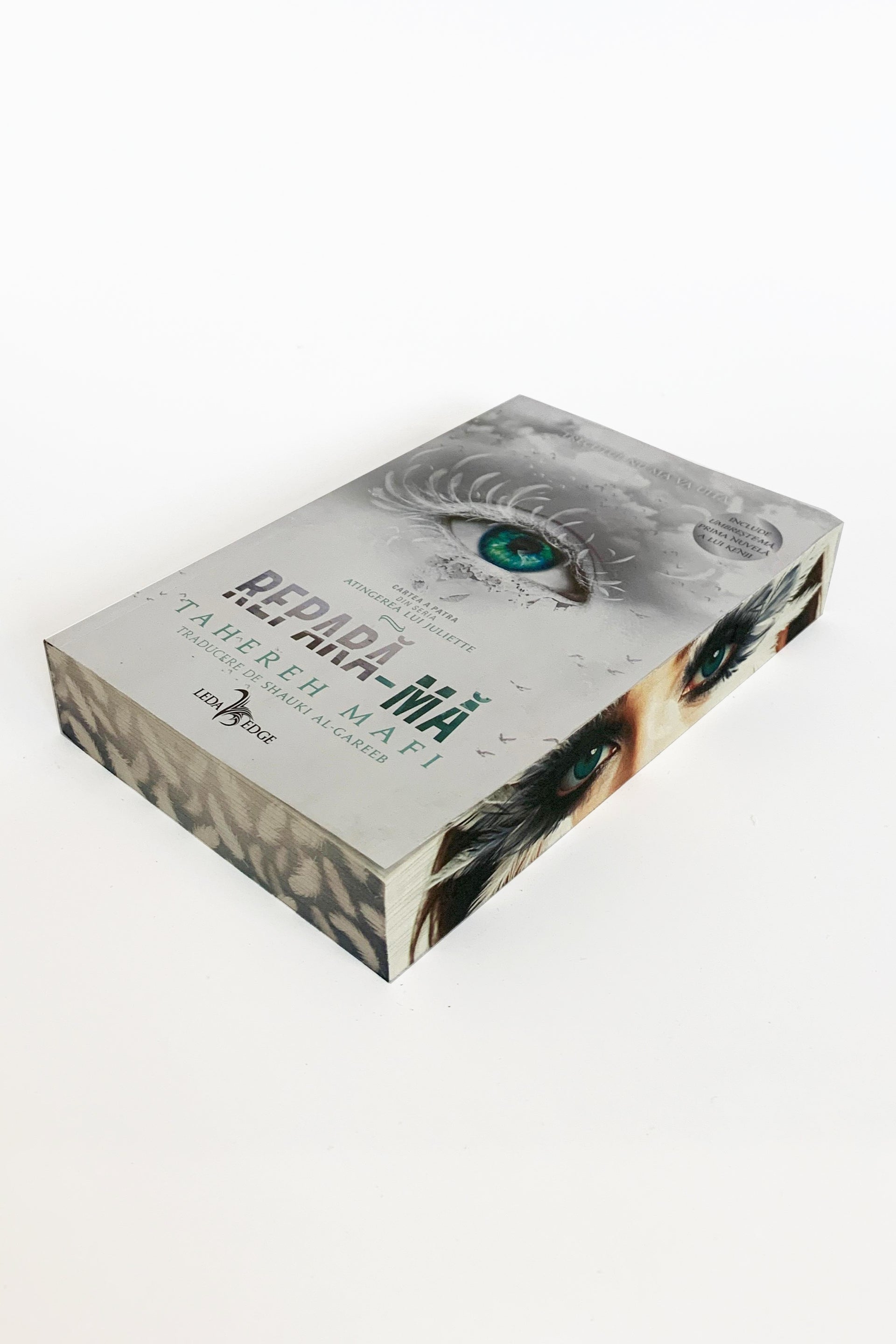 Atingerea lui Juliette  vol. 4 Repară-mă - PRINTED EDGES